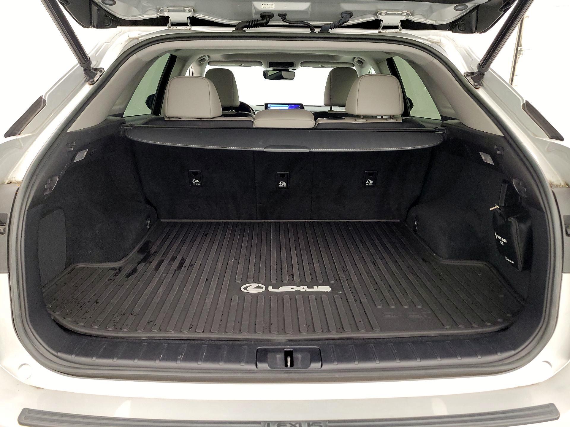 Thumbnail: 2017 Lexus RX - 20