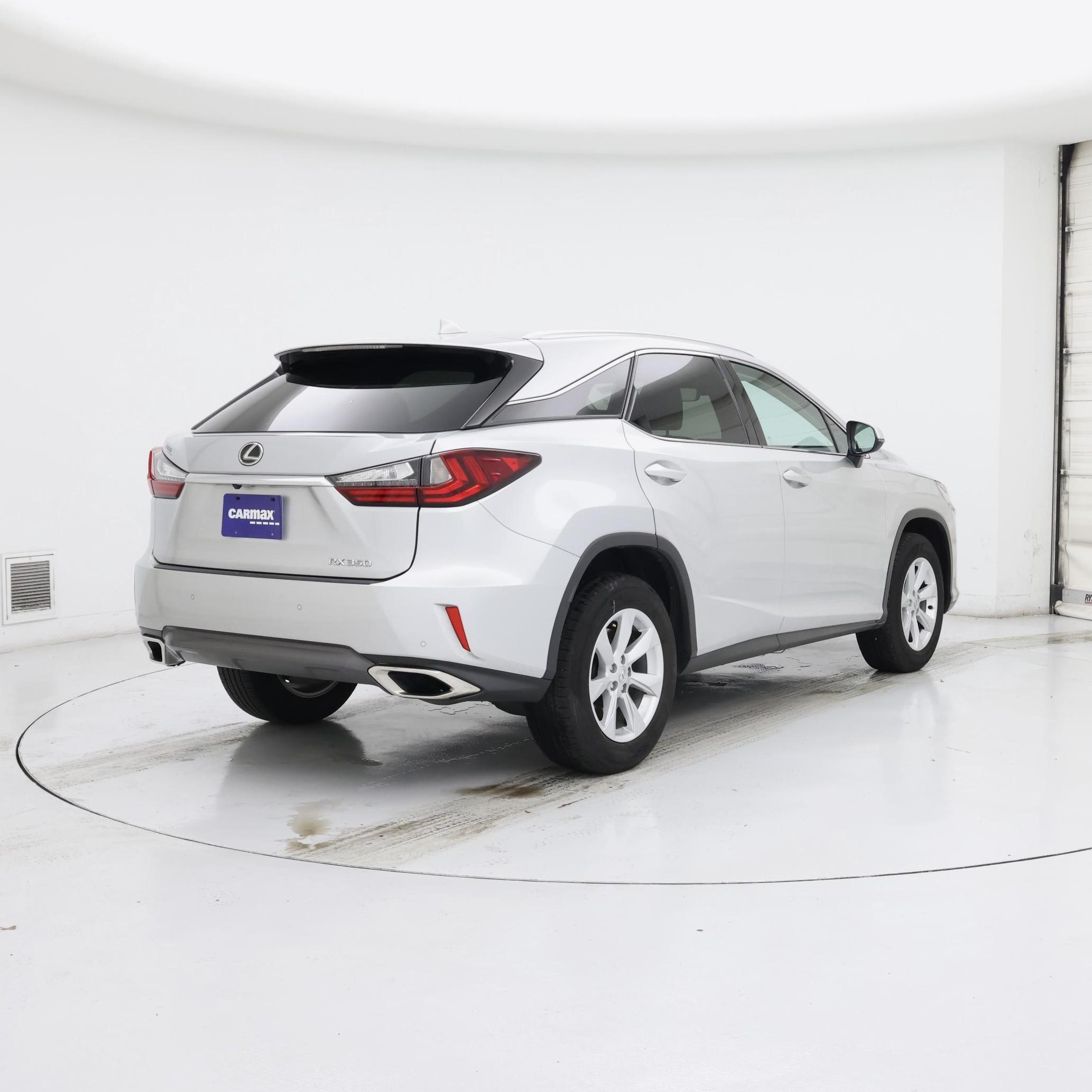 Thumbnail: 2017 Lexus RX - 8