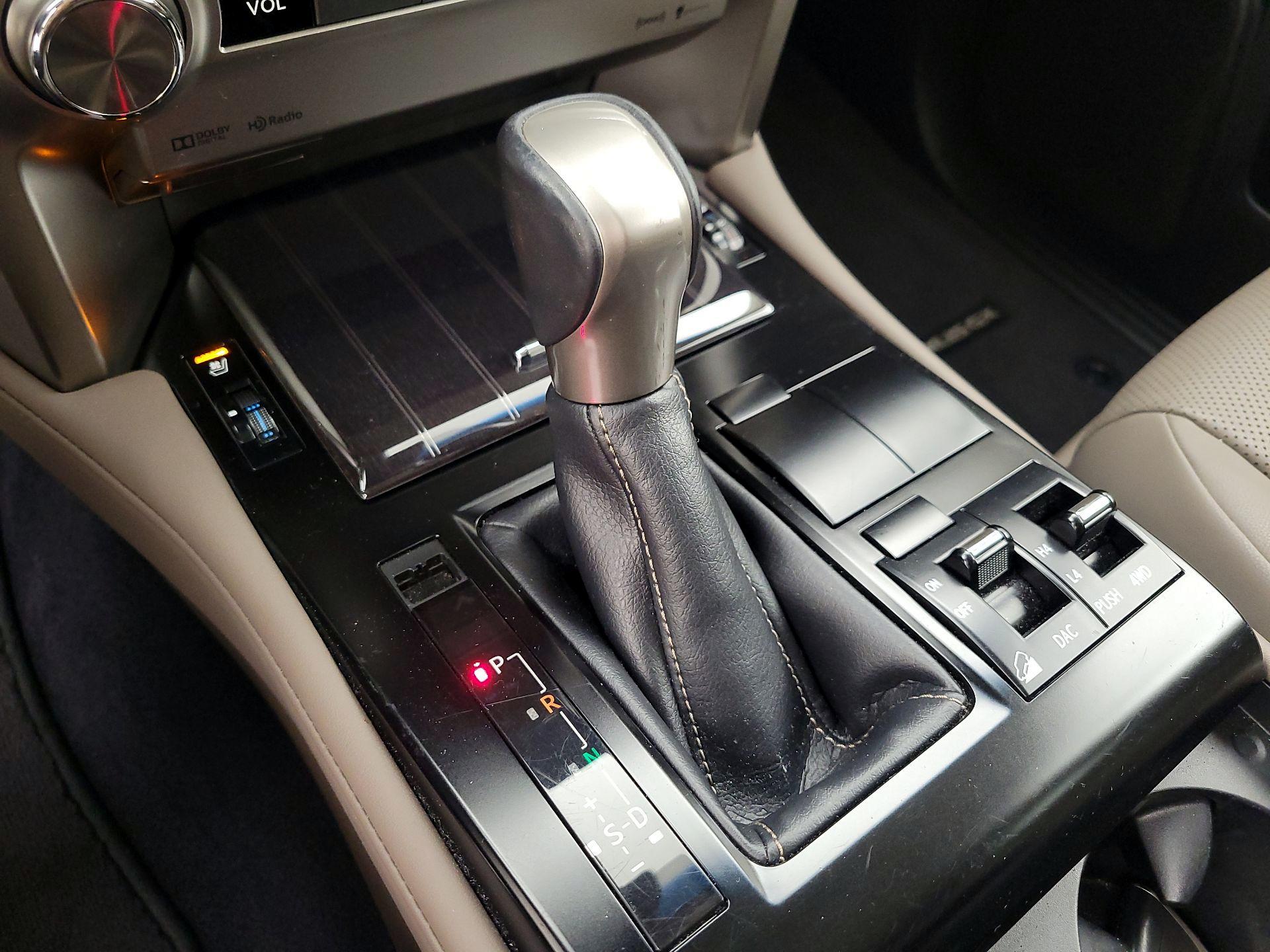 Thumbnail: 2021 Lexus GX - 17