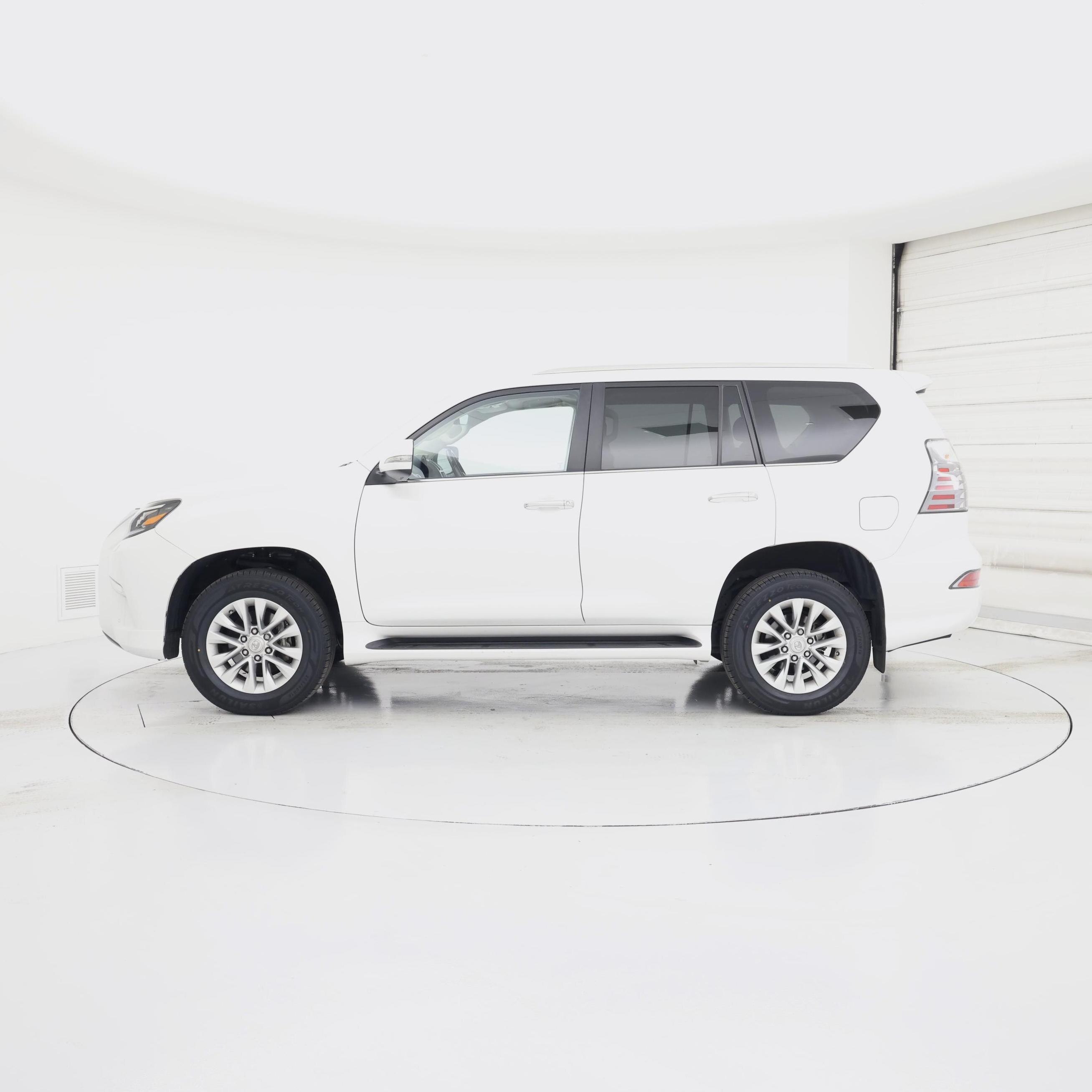 Thumbnail: 2021 Lexus GX - 3