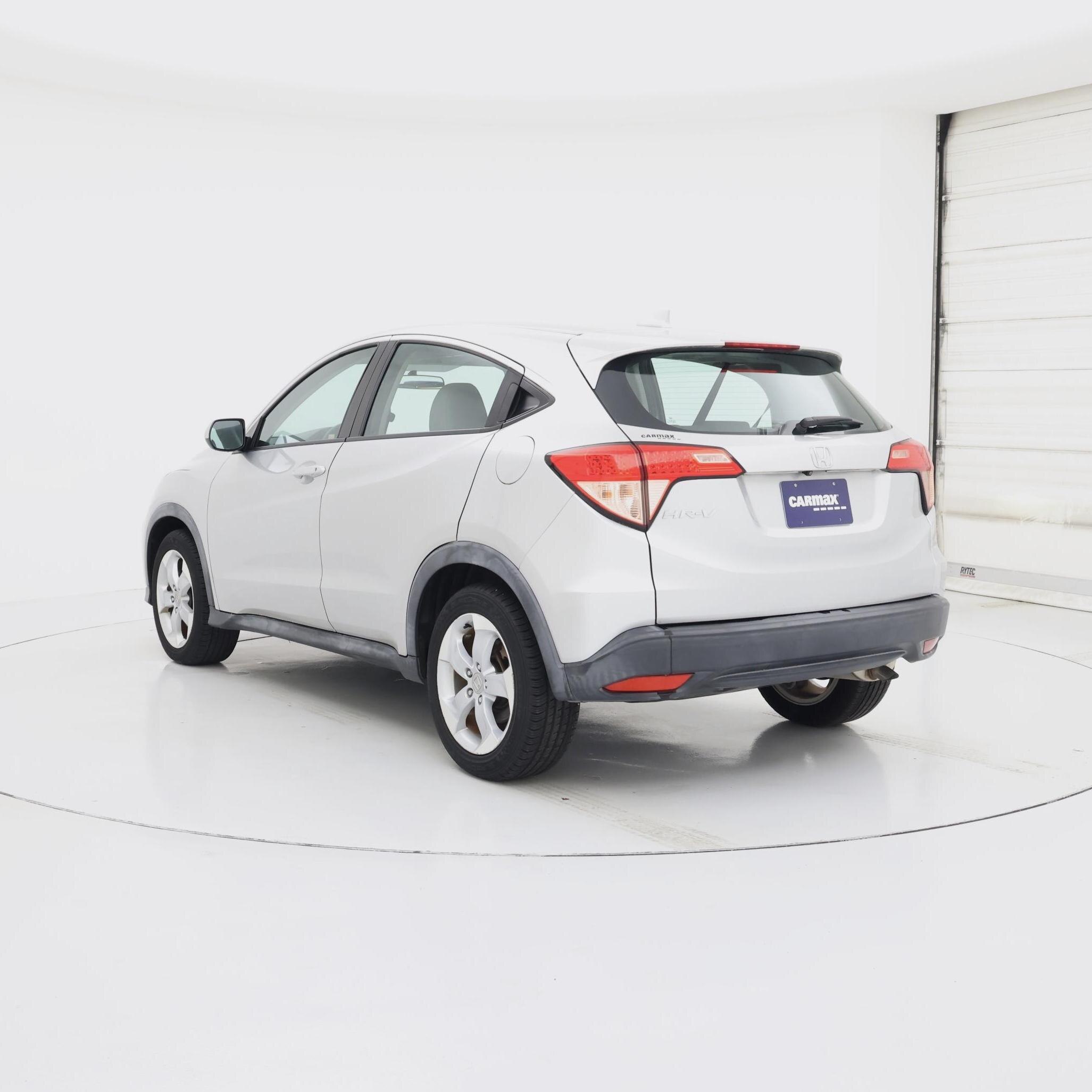 Thumbnail: 2016 Honda HR-V - 2