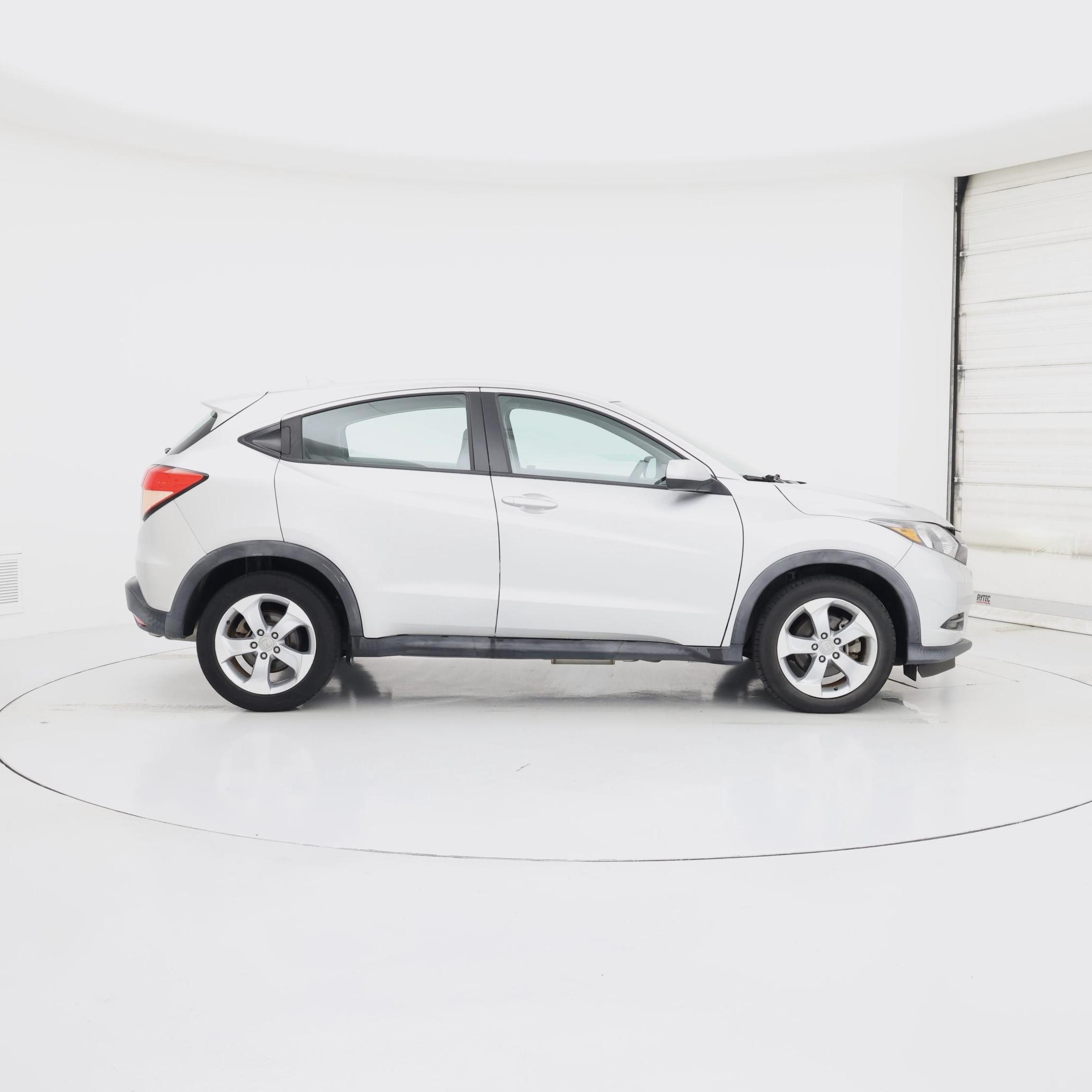 Thumbnail: 2016 Honda HR-V - 7