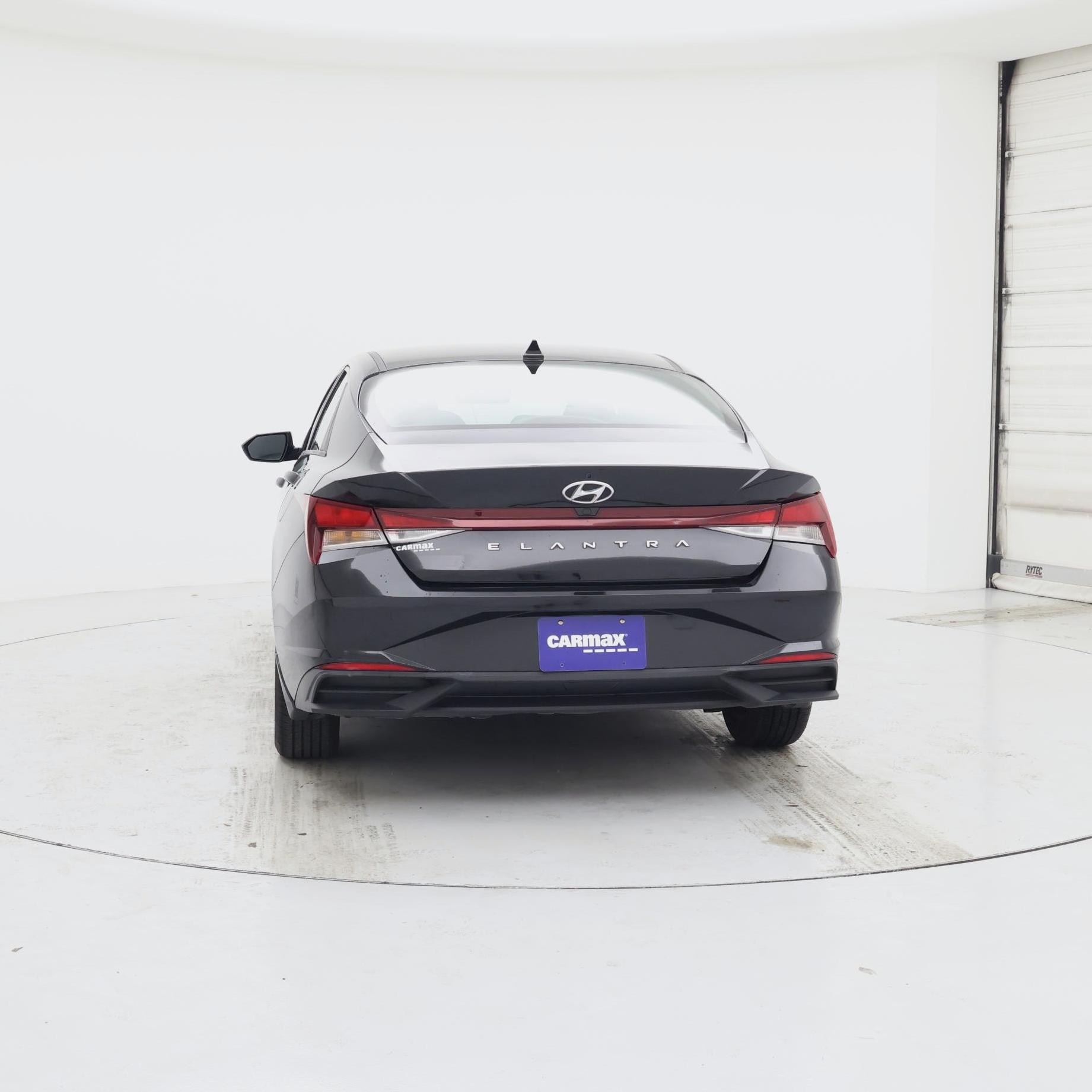 Thumbnail: 2022 Hyundai Elantra - 6