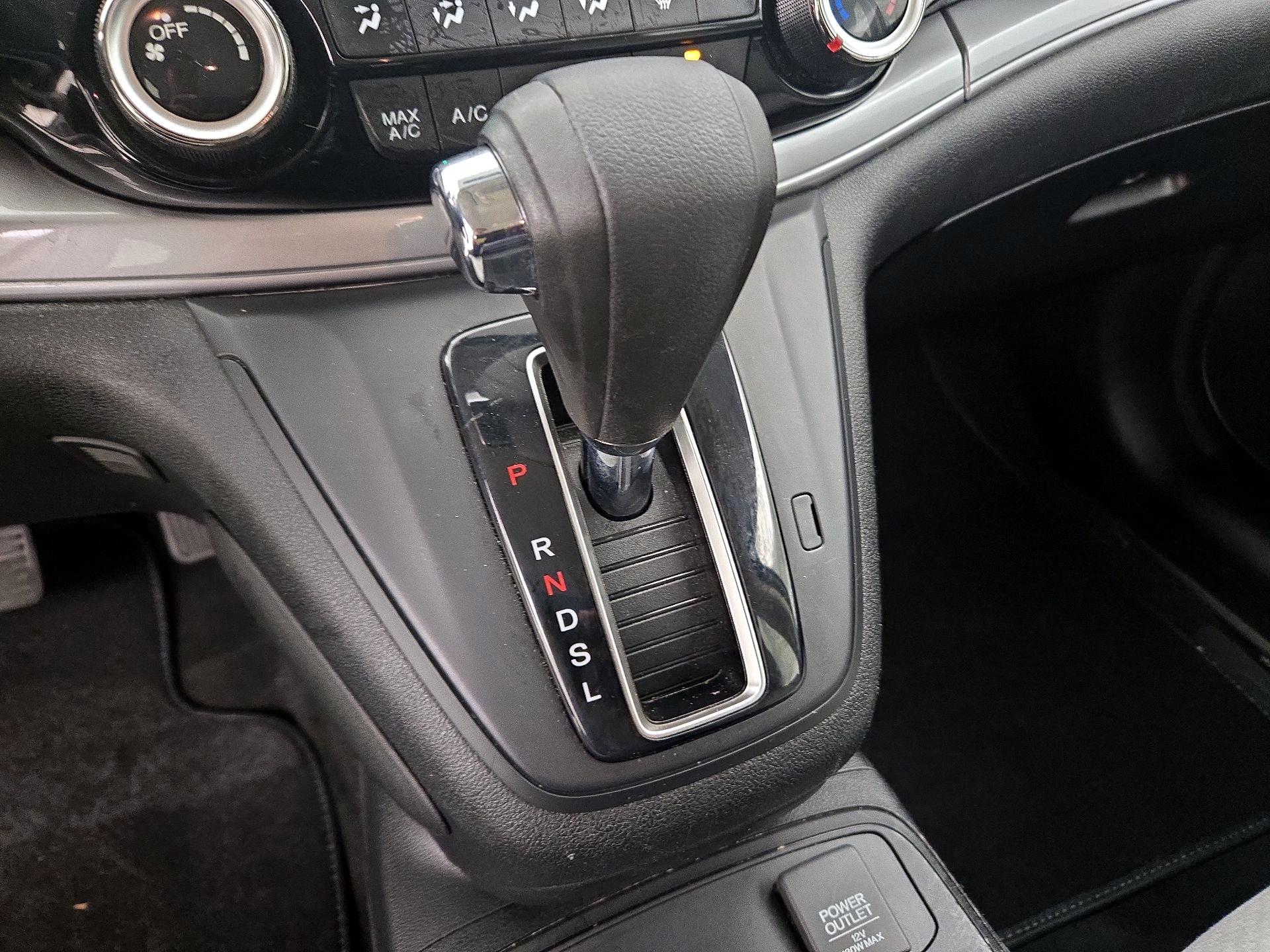 Thumbnail: 2015 Honda CR-V - 17