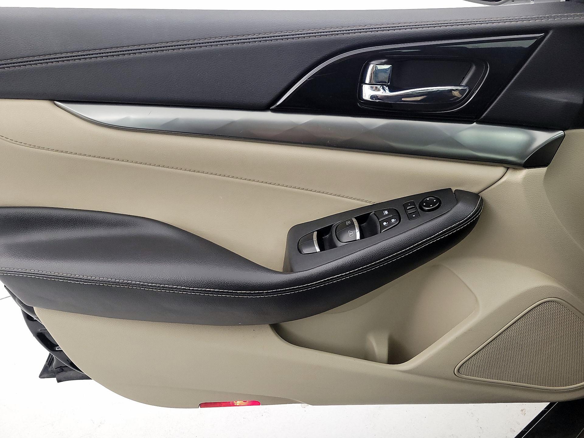 Thumbnail: 2020 Nissan Maxima - 12