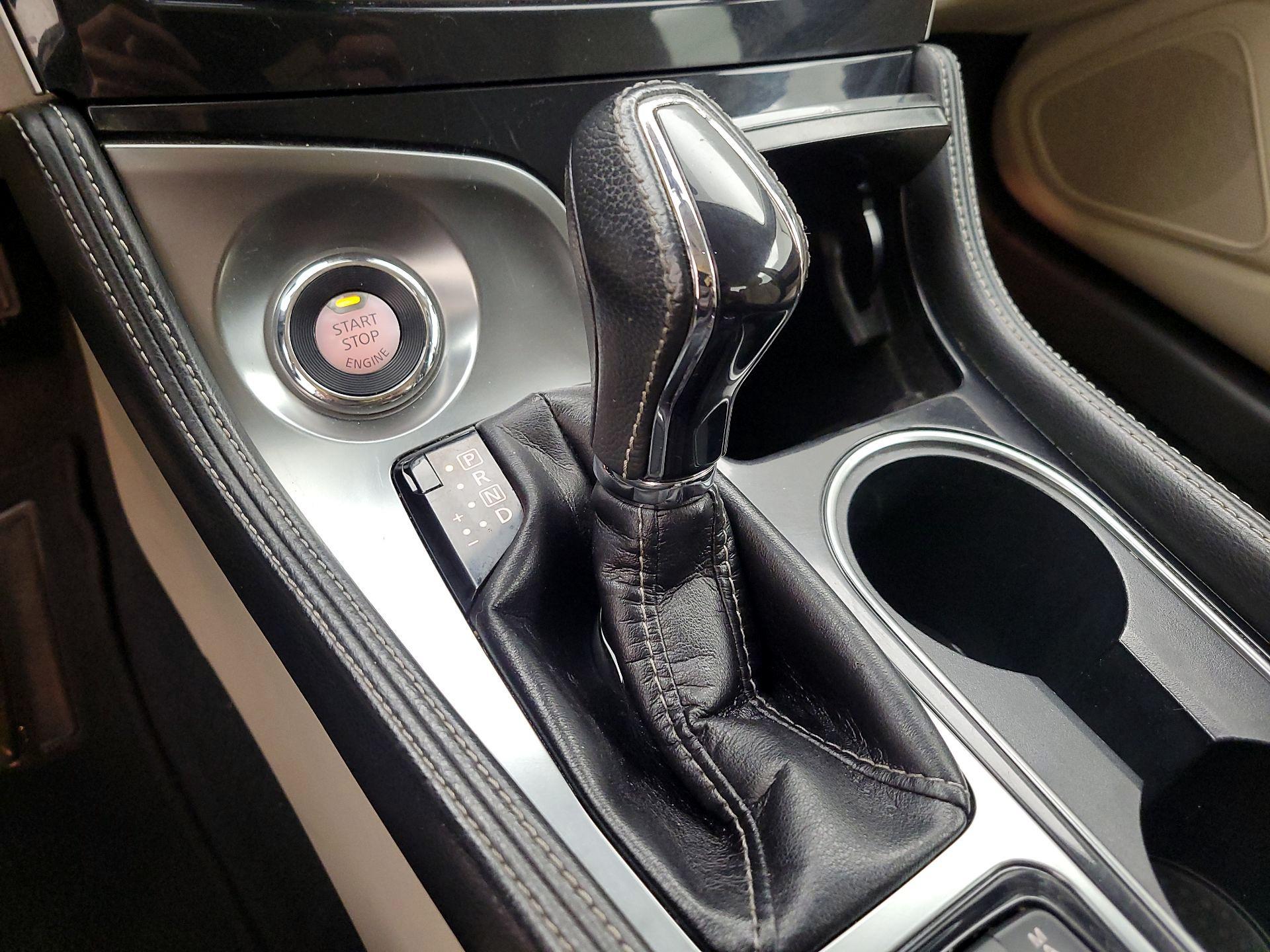 Thumbnail: 2020 Nissan Maxima - 17