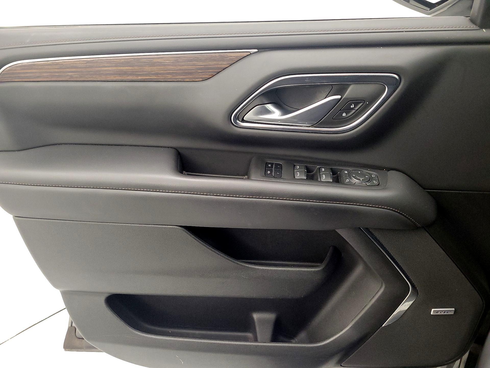 Thumbnail: 2022 Chevrolet Tahoe - 12