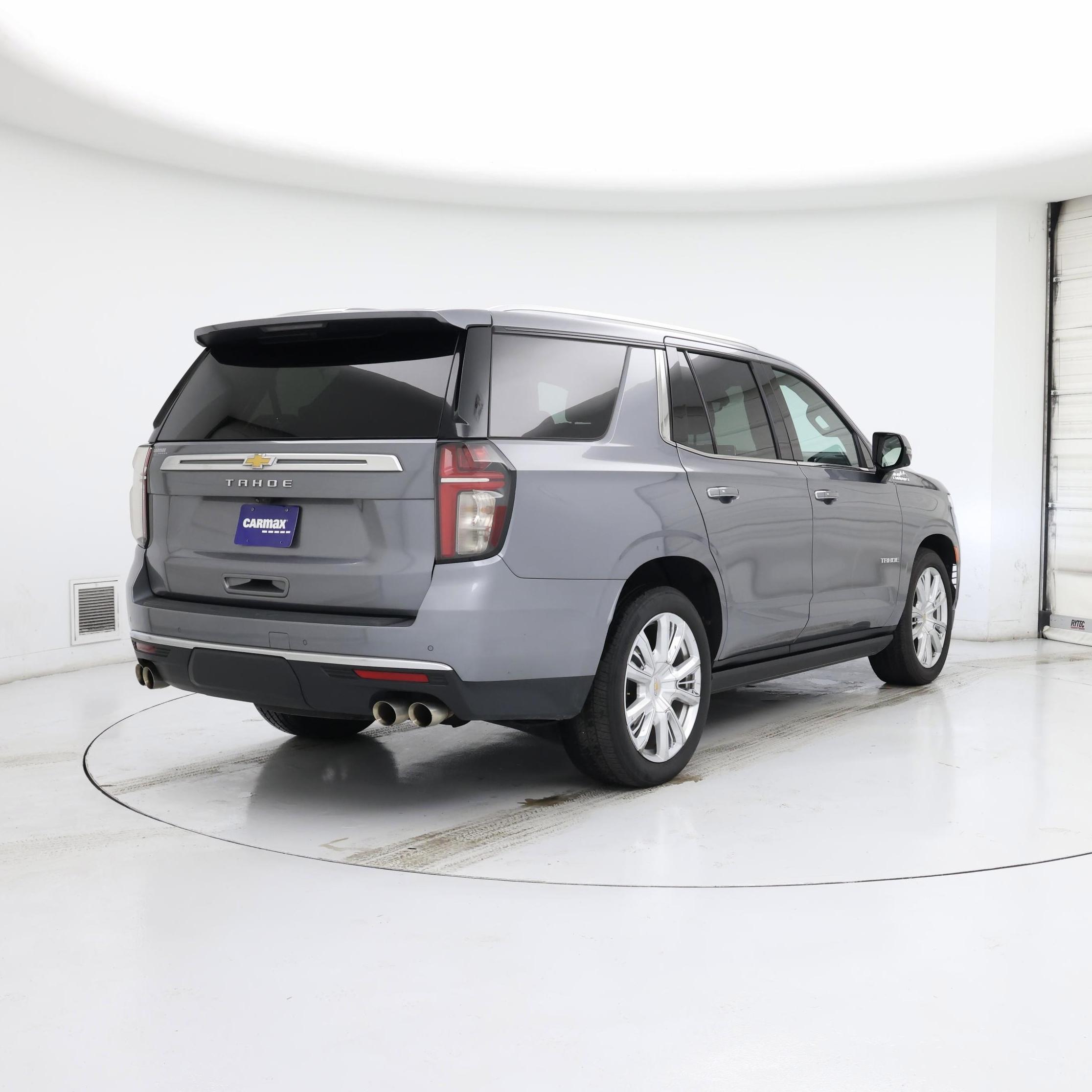 Thumbnail: 2022 Chevrolet Tahoe - 8