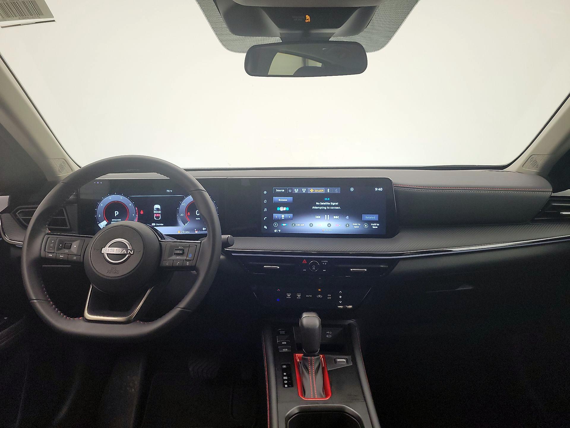 Thumbnail: 2025 Nissan Kicks - 9