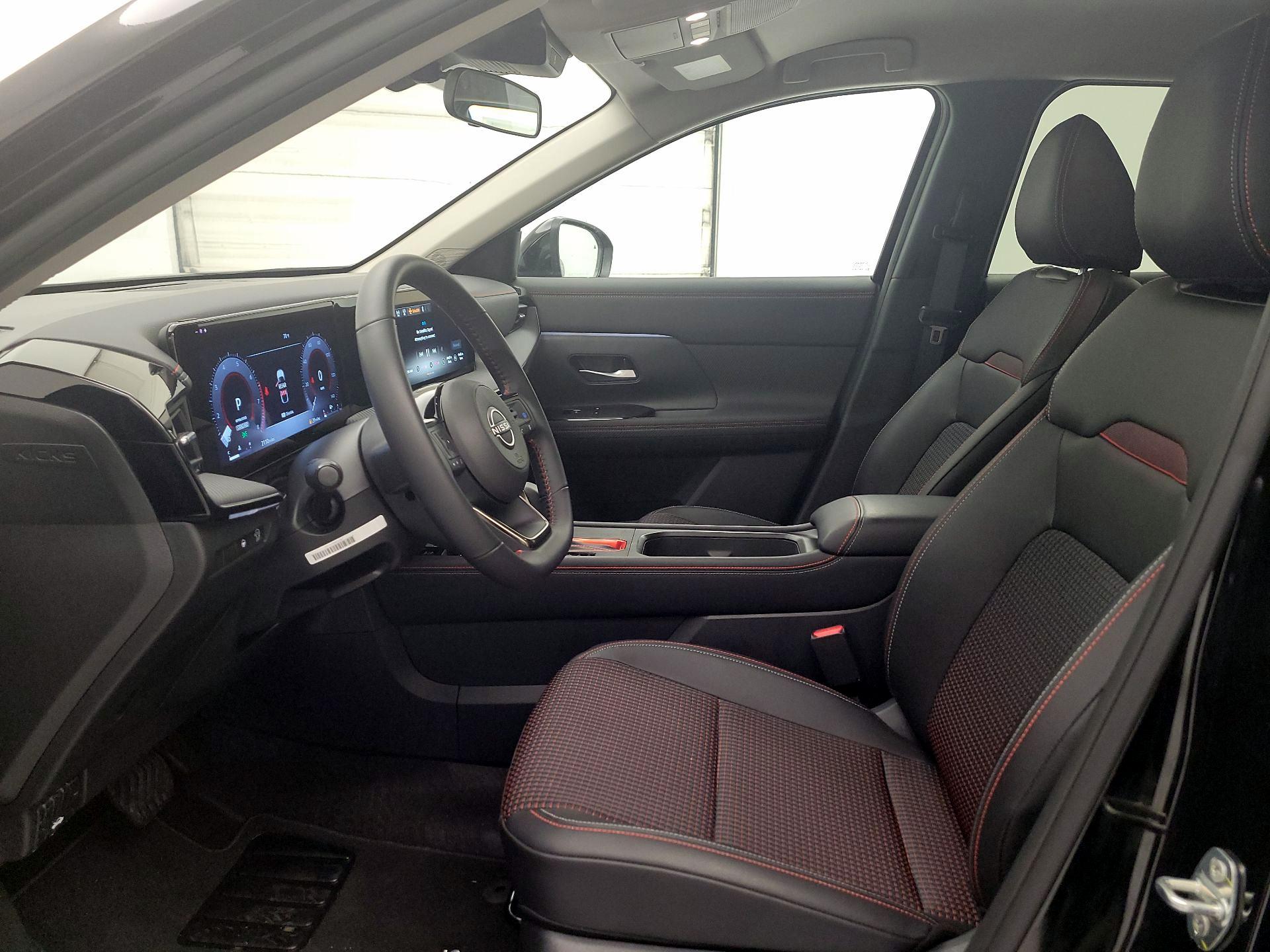 Thumbnail: 2025 Nissan Kicks - 11