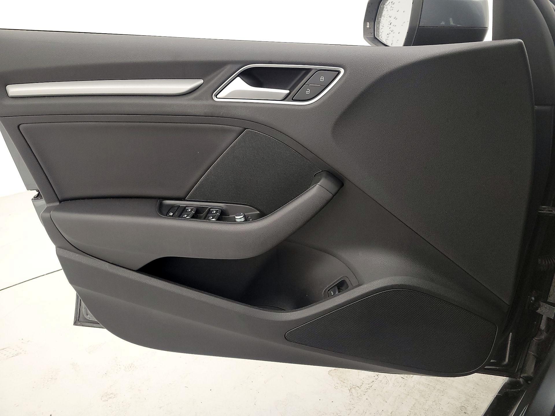 Thumbnail: 2016 Audi A3 - 12