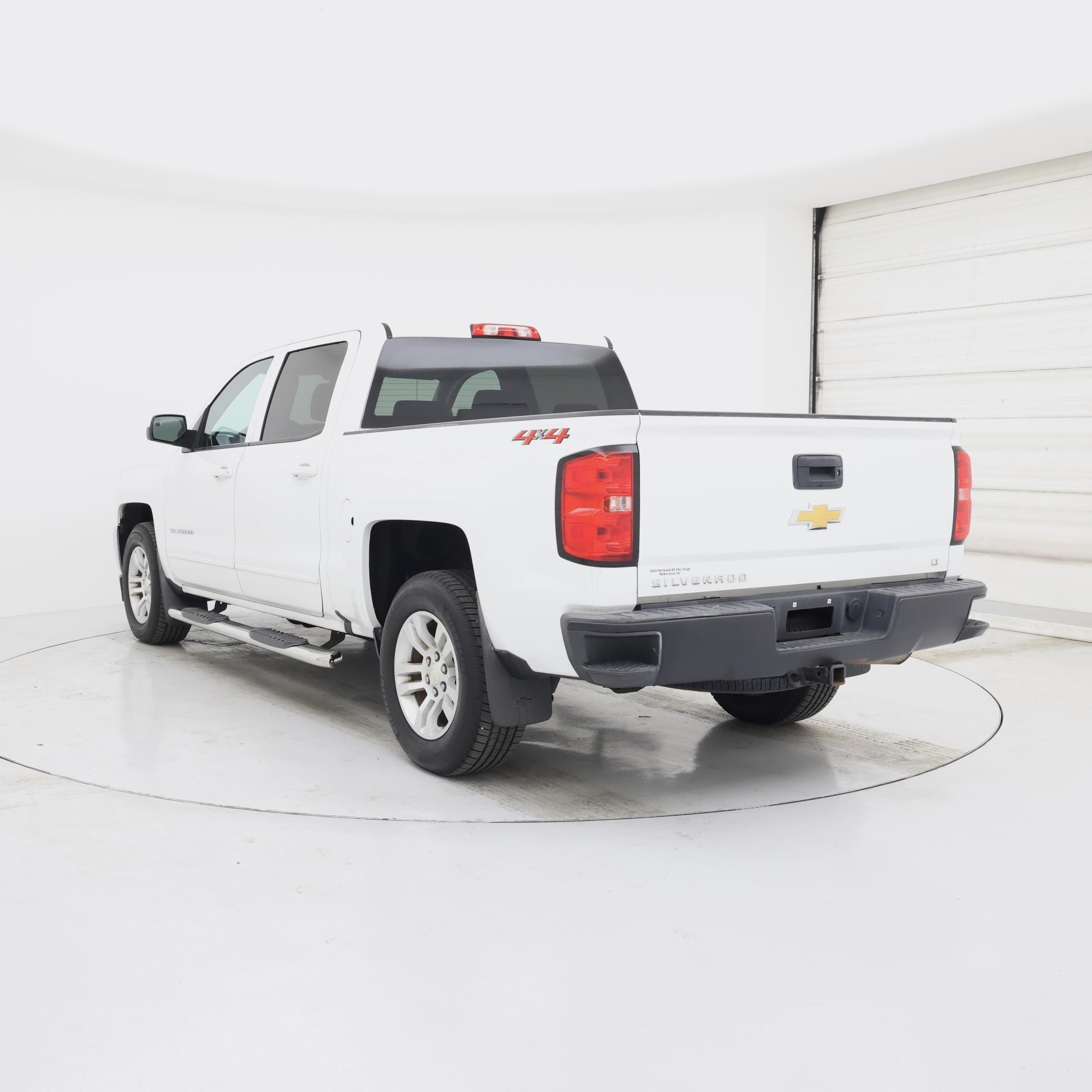 Thumbnail: 2018 Chevrolet Silverado 1500 - 2