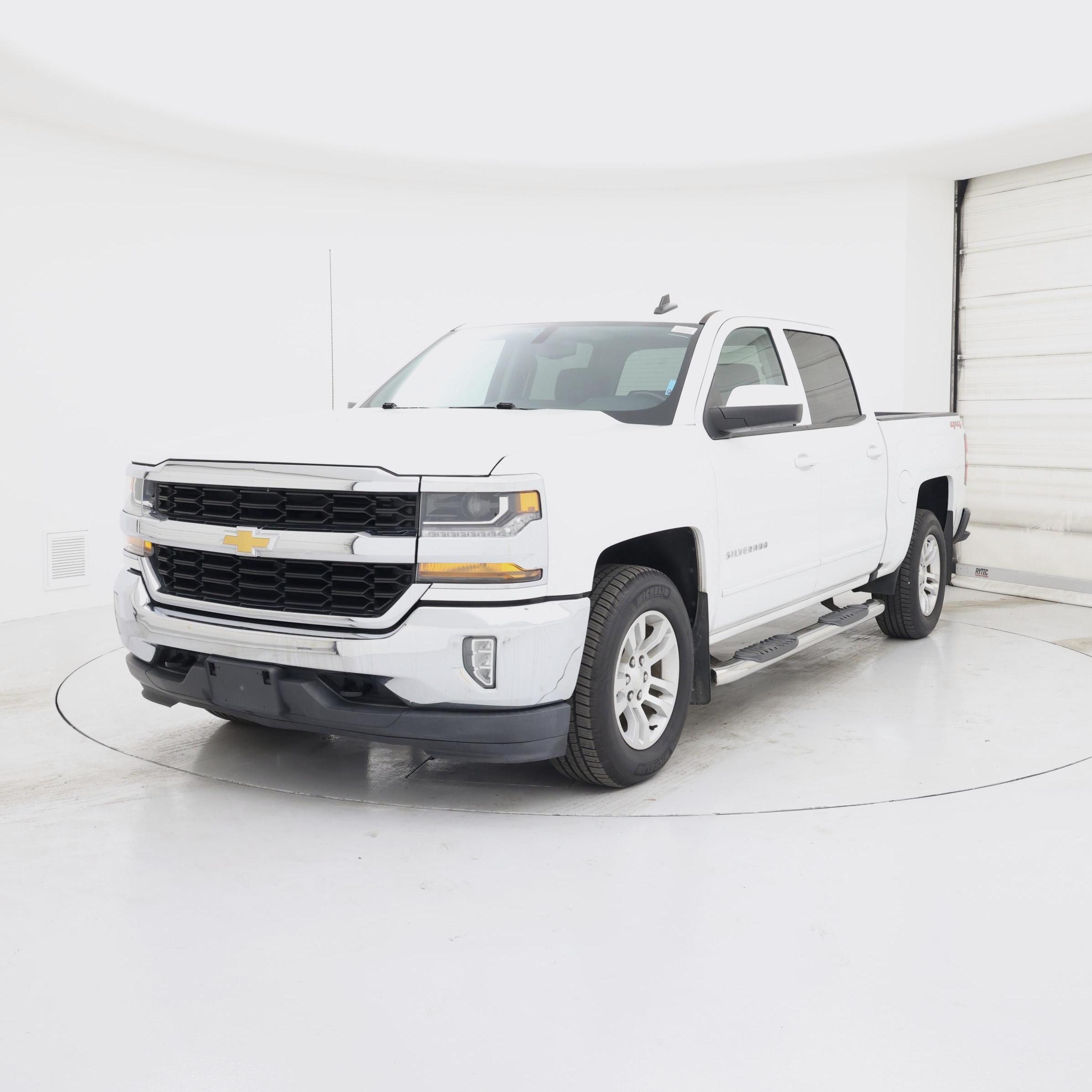 Thumbnail: 2018 Chevrolet Silverado 1500 - 4