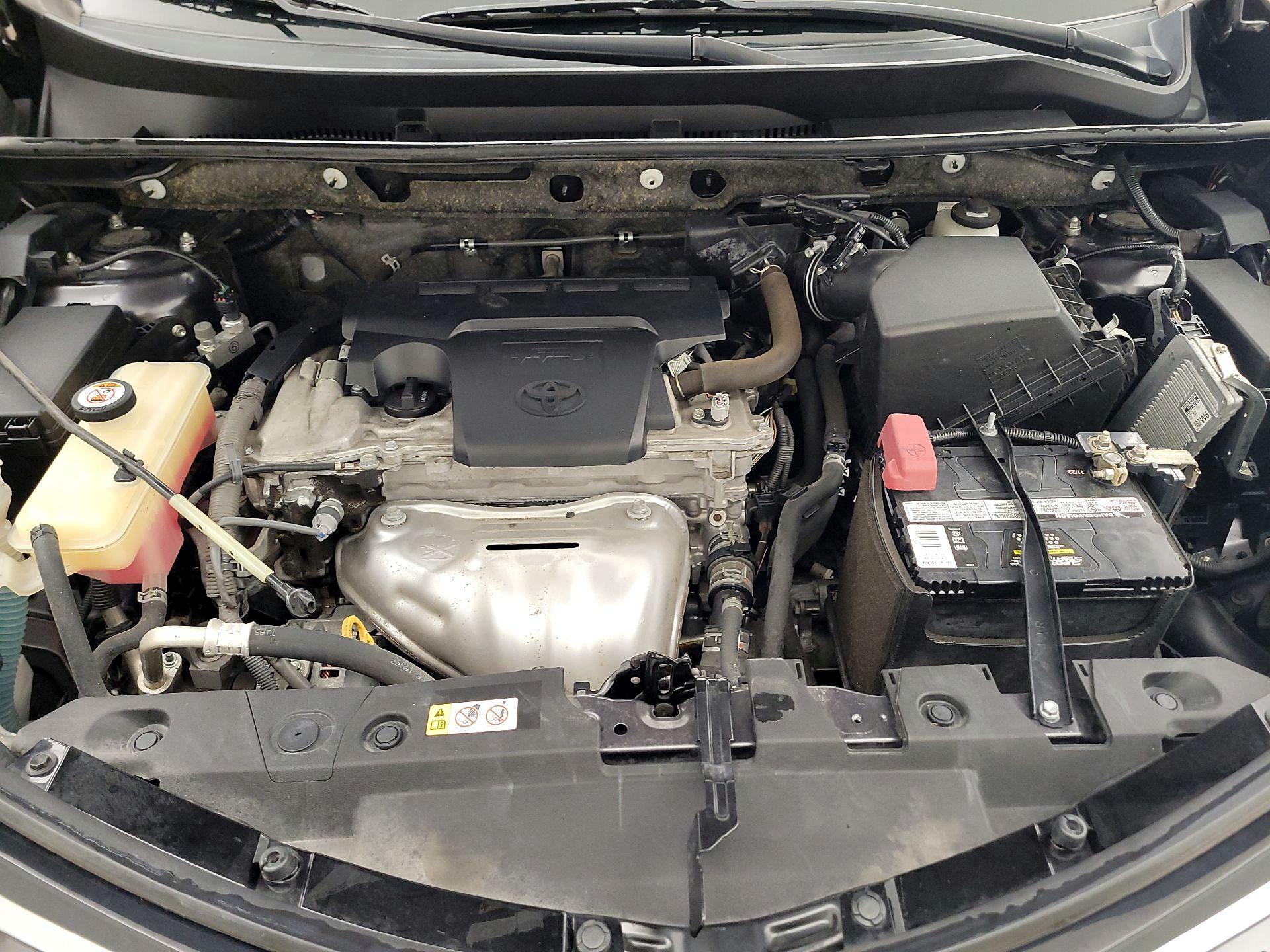 Thumbnail: 2018 Toyota RAV4 - 20