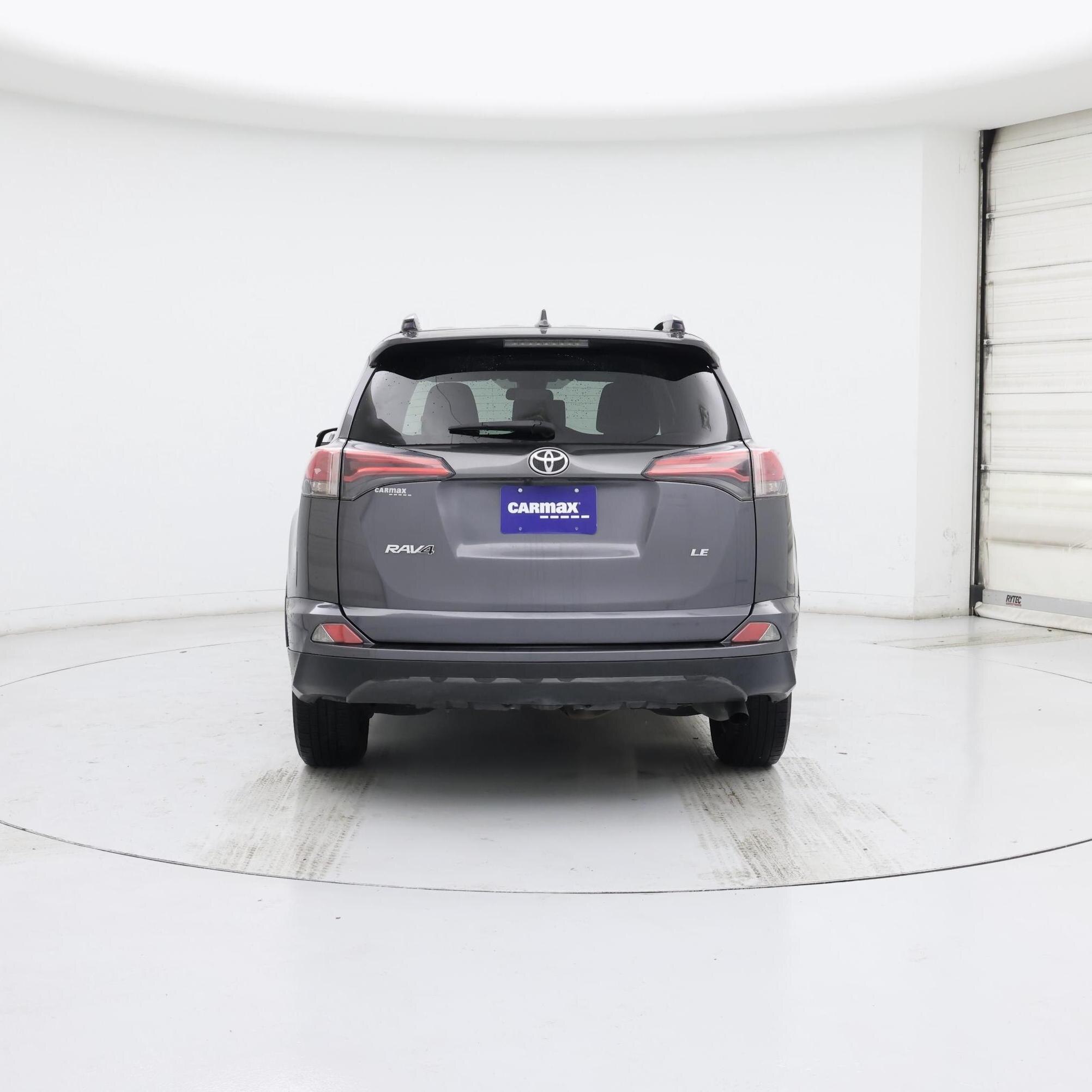 Thumbnail: 2018 Toyota RAV4 - 6