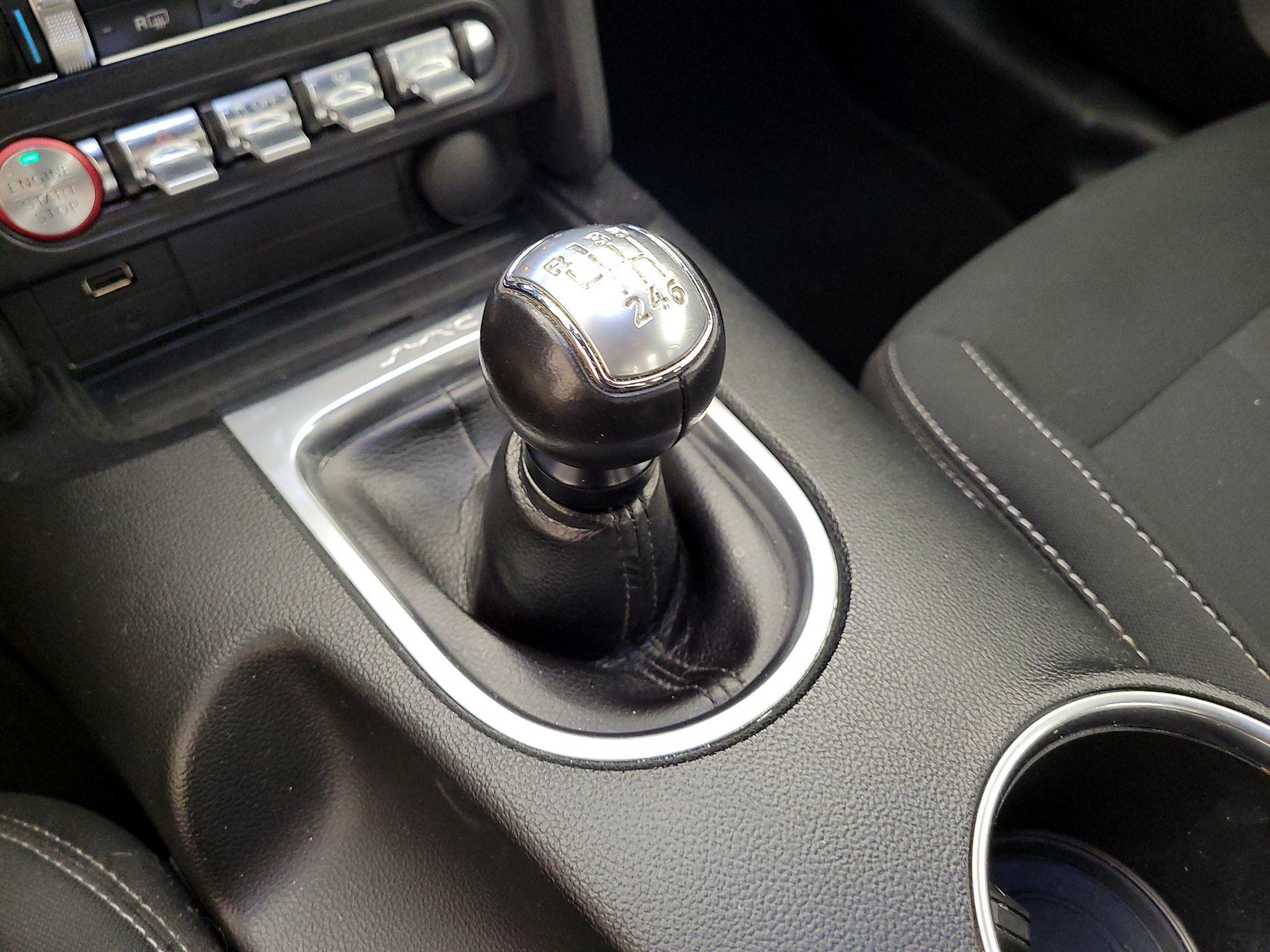 Thumbnail: 2018 Ford Mustang - 17