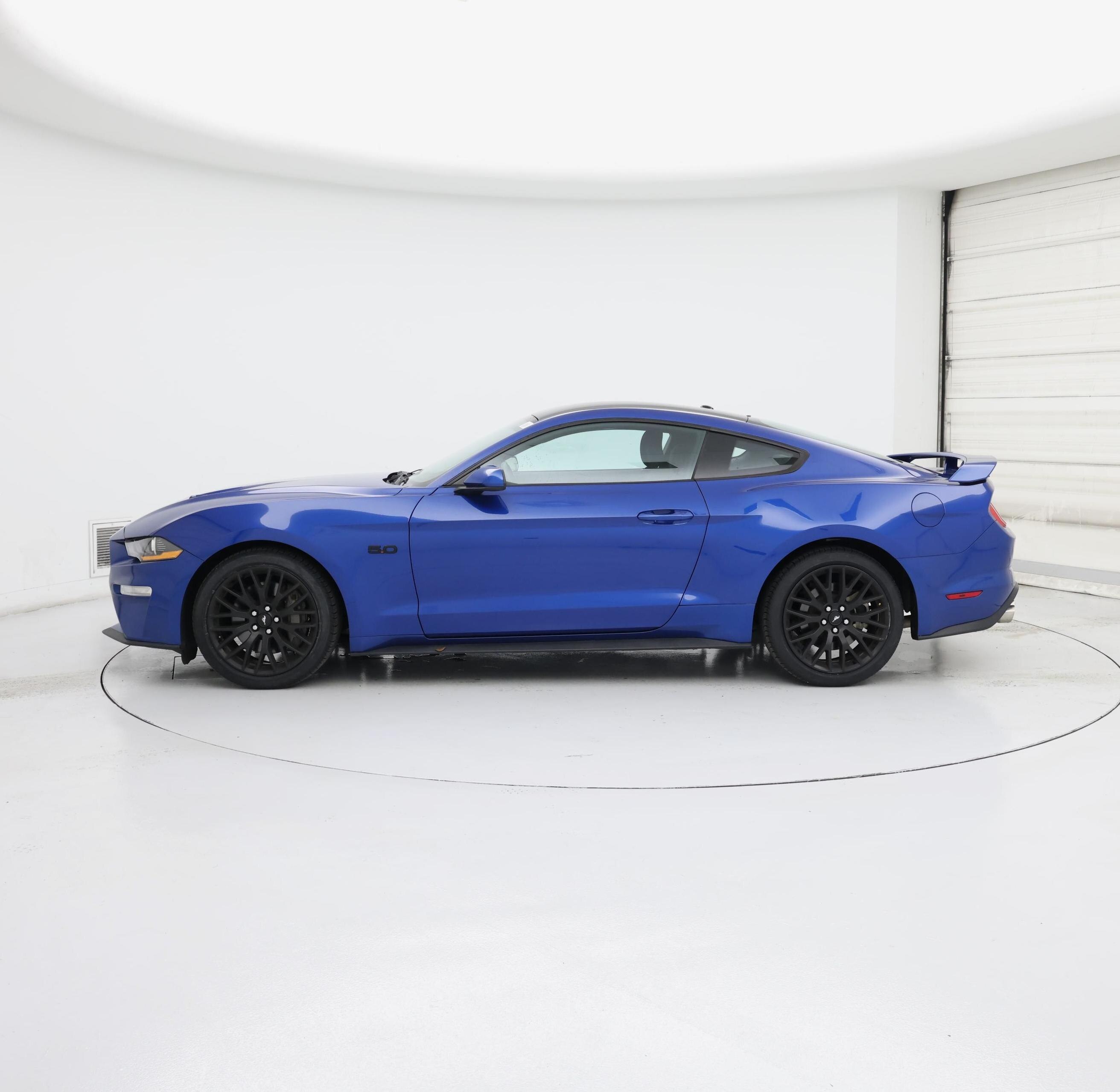 Thumbnail: 2018 Ford Mustang - 3