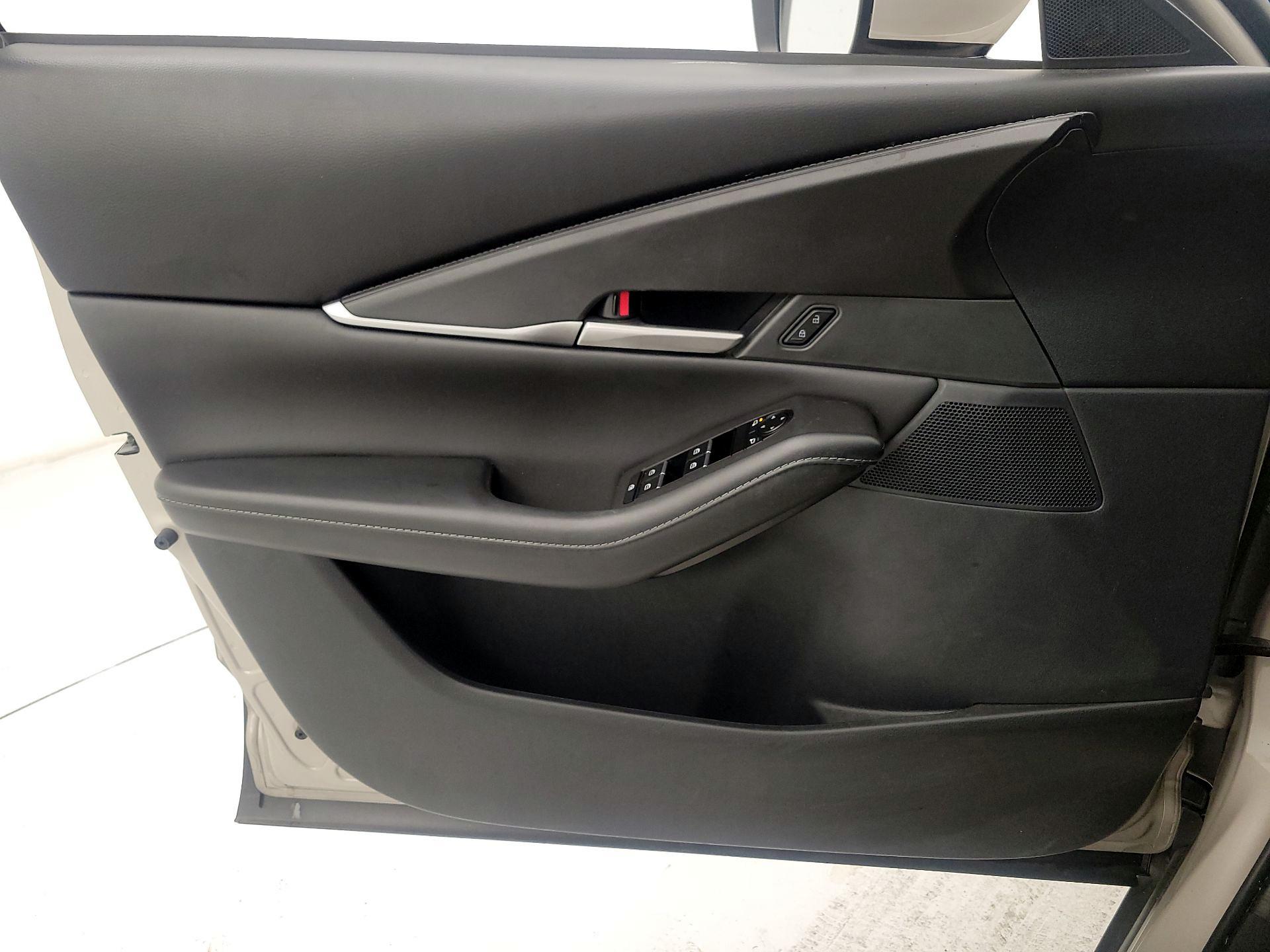 Thumbnail: 2022 Mazda CX-30 - 12