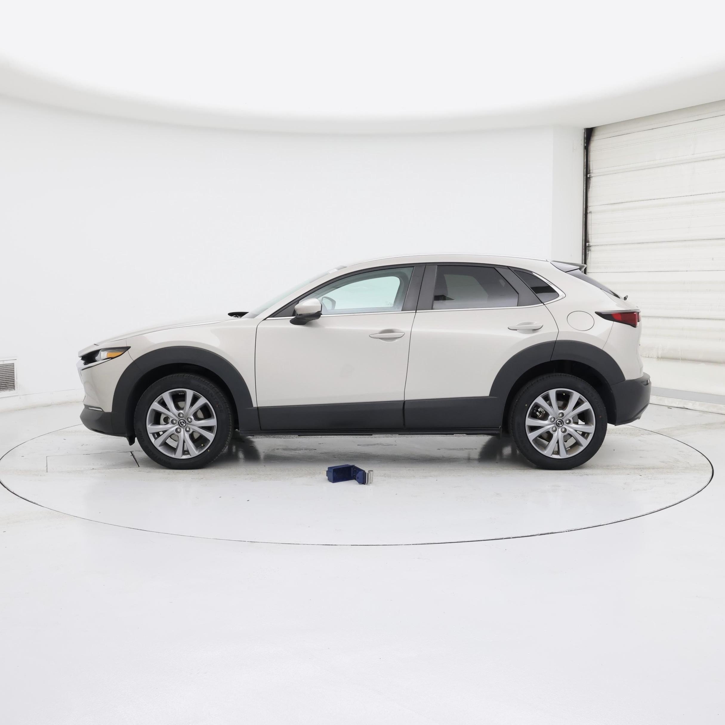 Thumbnail: 2022 Mazda CX-30 - 3