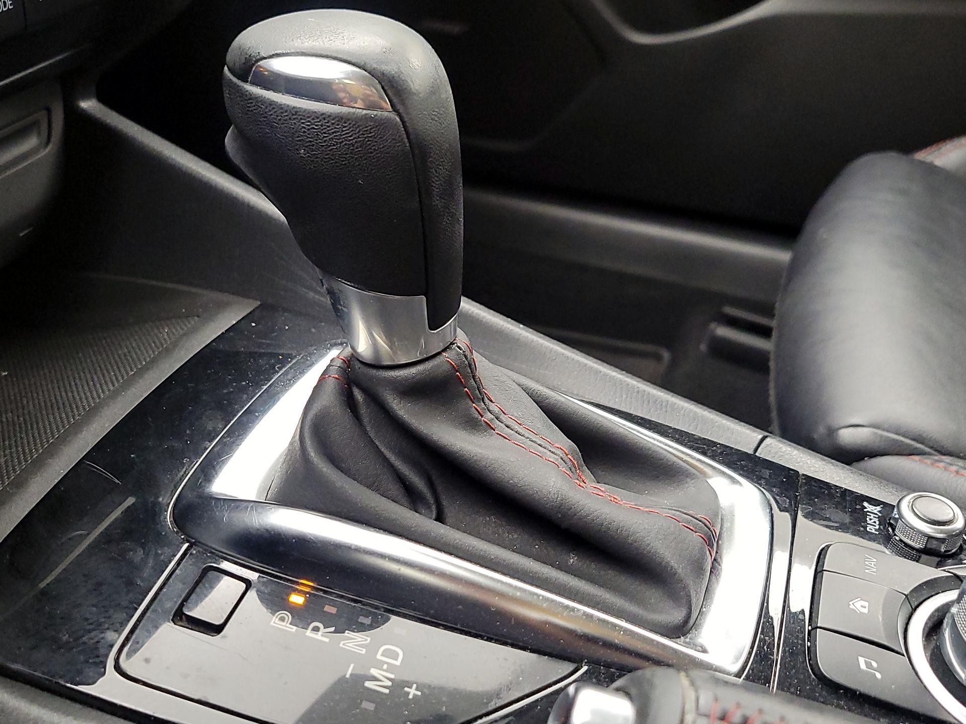 Thumbnail: 2014 Mazda Mazda3 - 17