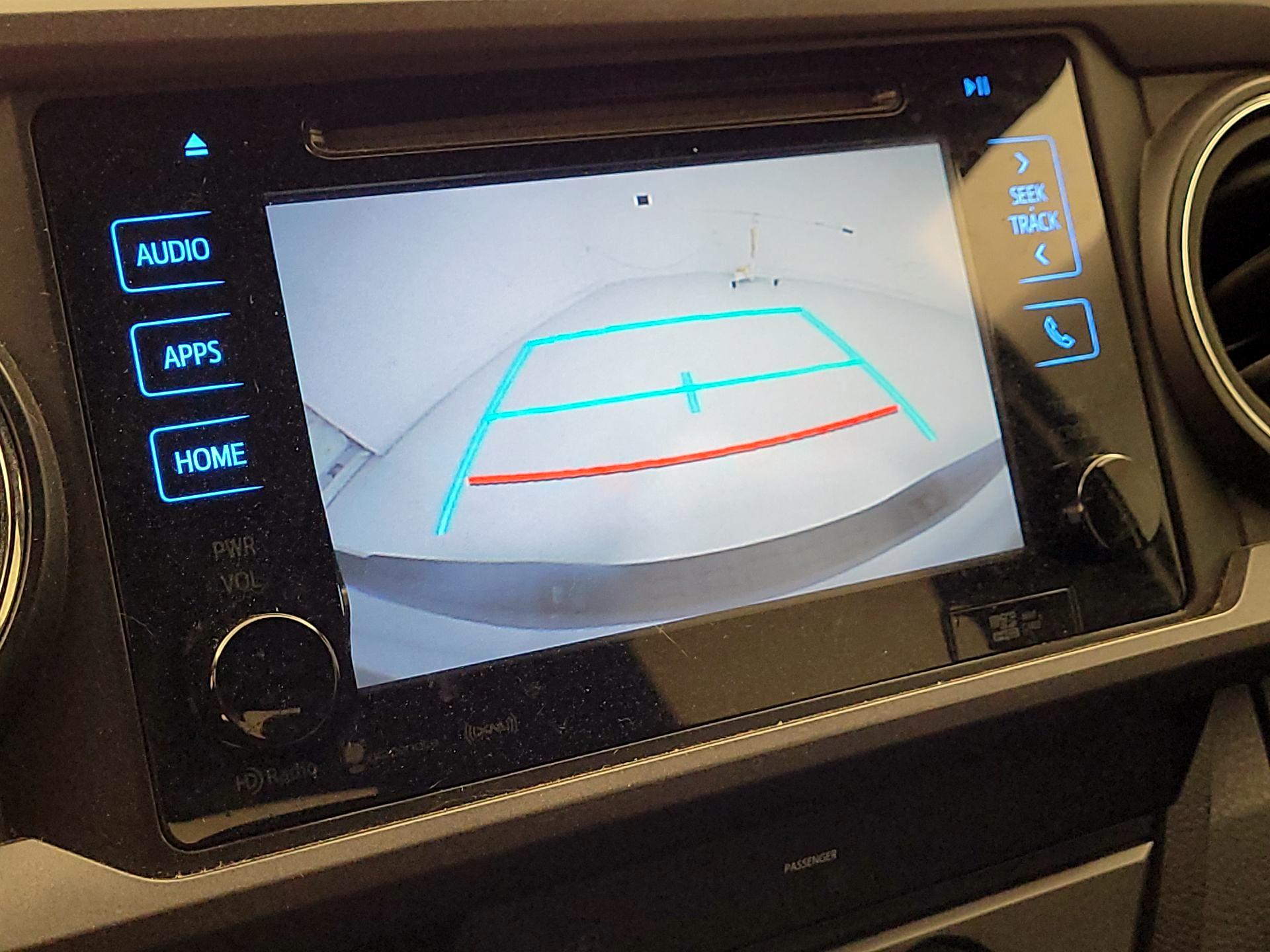 Thumbnail: 2017 Toyota Tacoma - 14