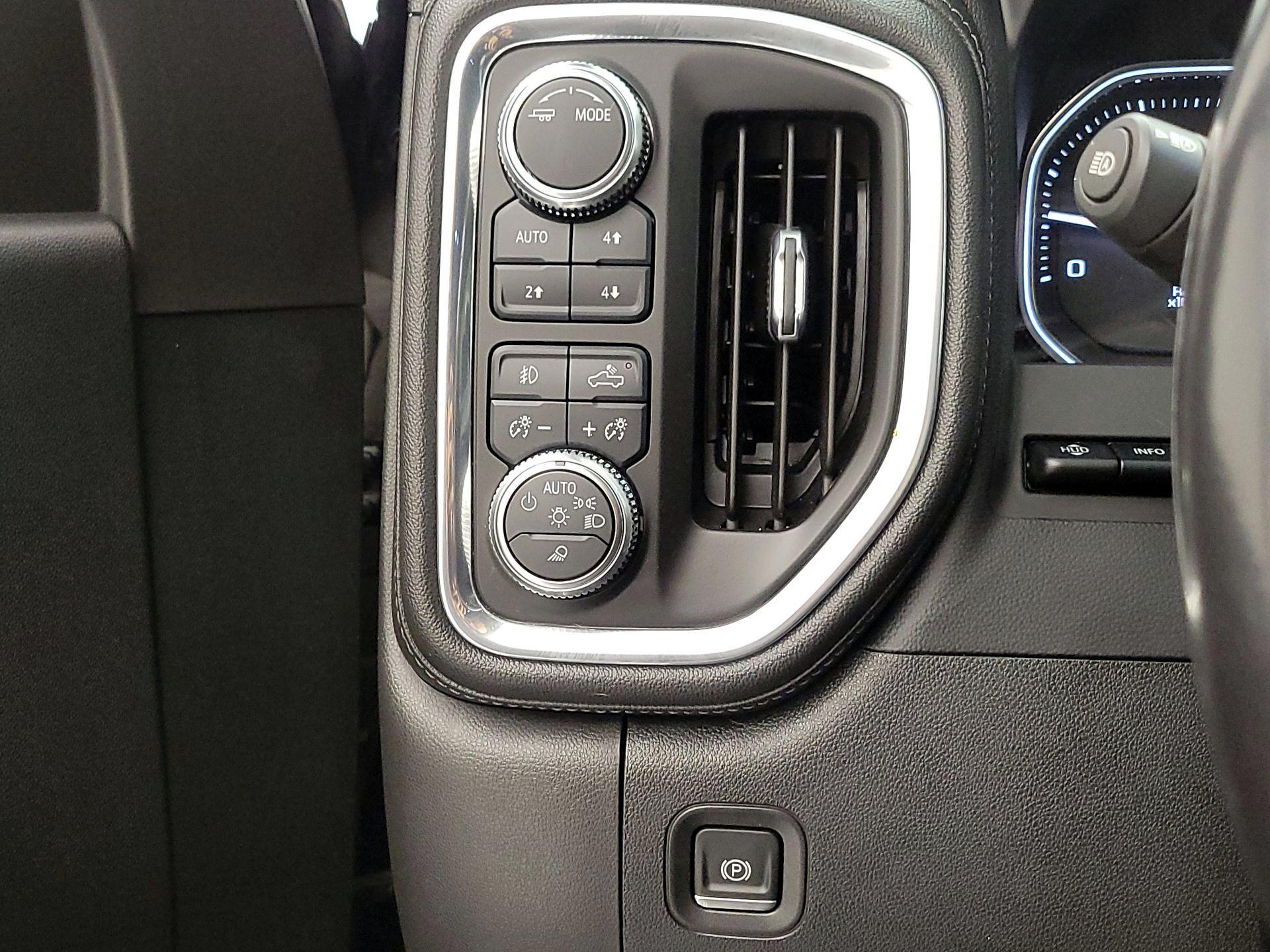 Thumbnail: 2021 GMC Sierra 2500 - 13