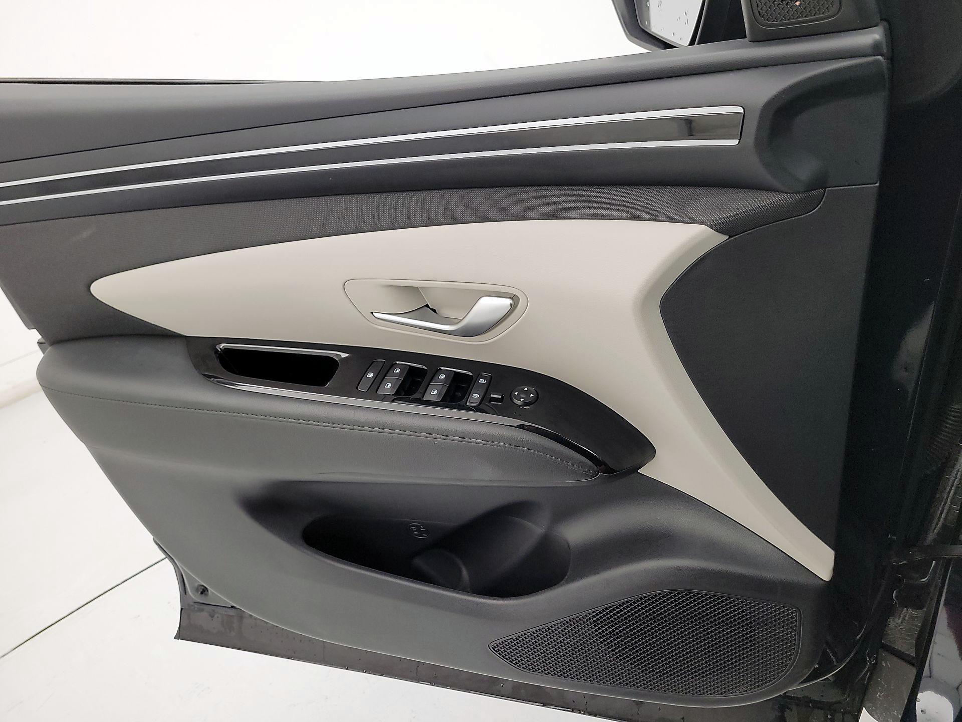 Thumbnail: 2023 Hyundai Tucson - 12