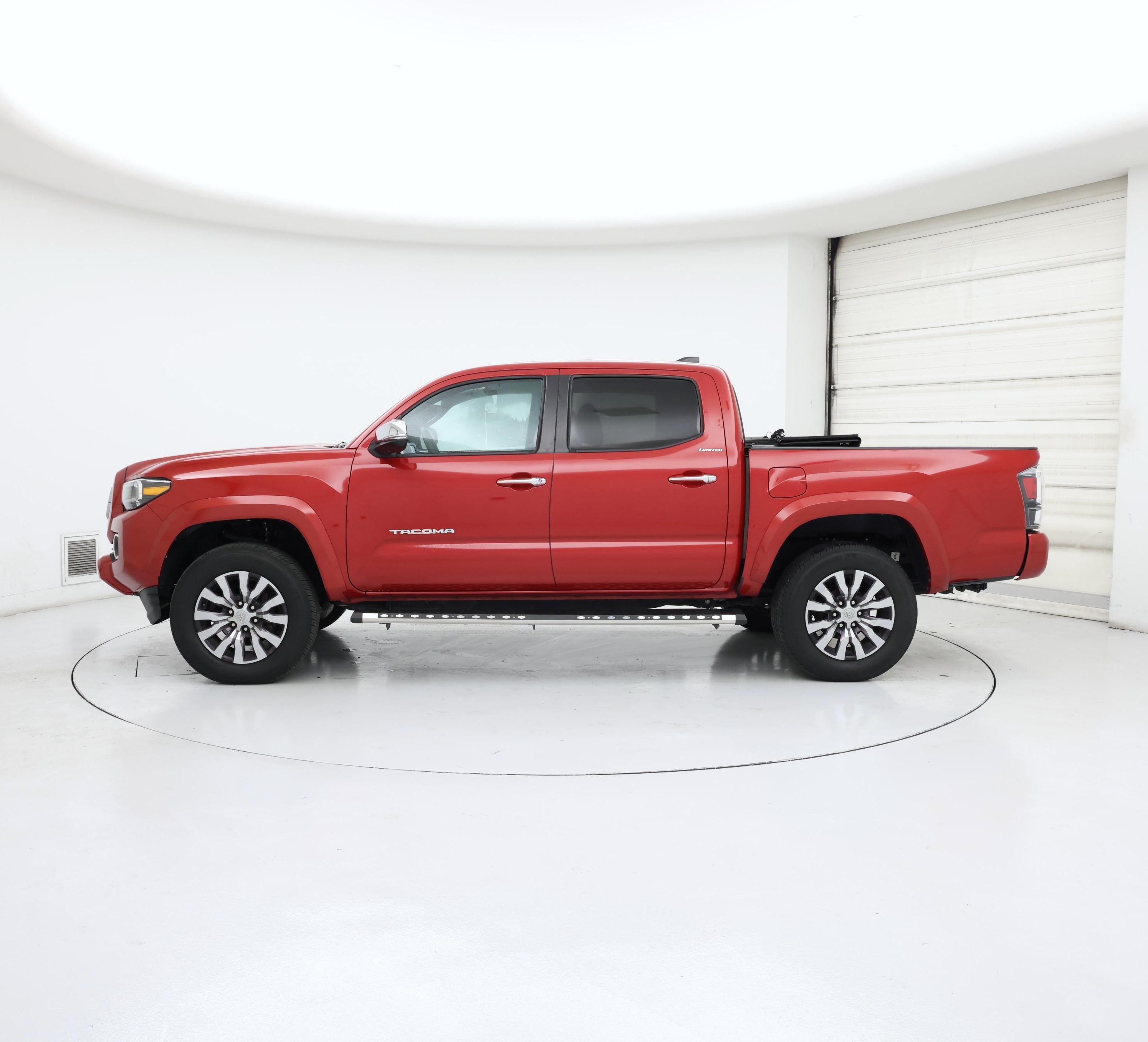 Thumbnail: 2022 Toyota Tacoma - 3