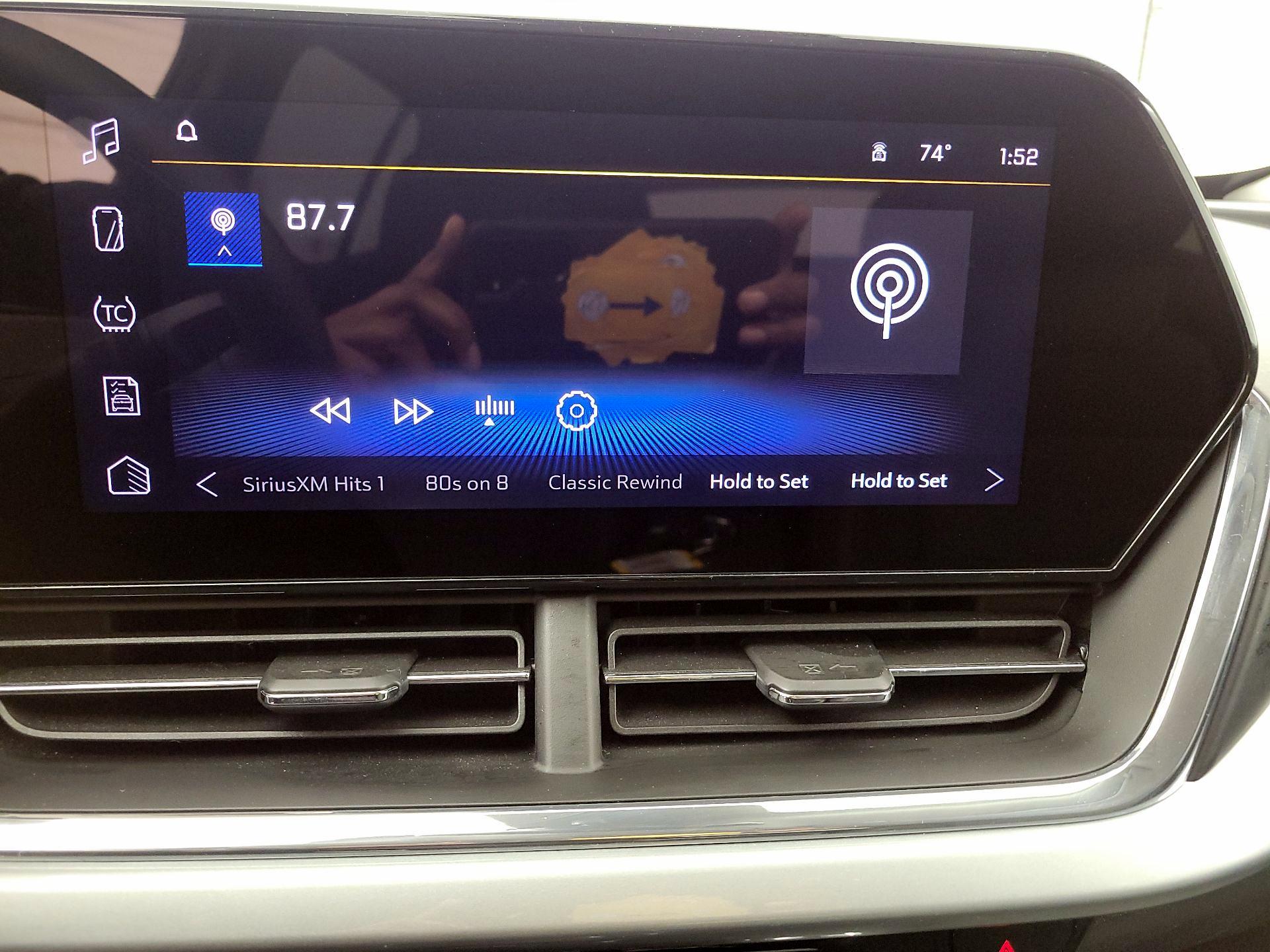 Thumbnail: 2025 Chevrolet Trax - 15