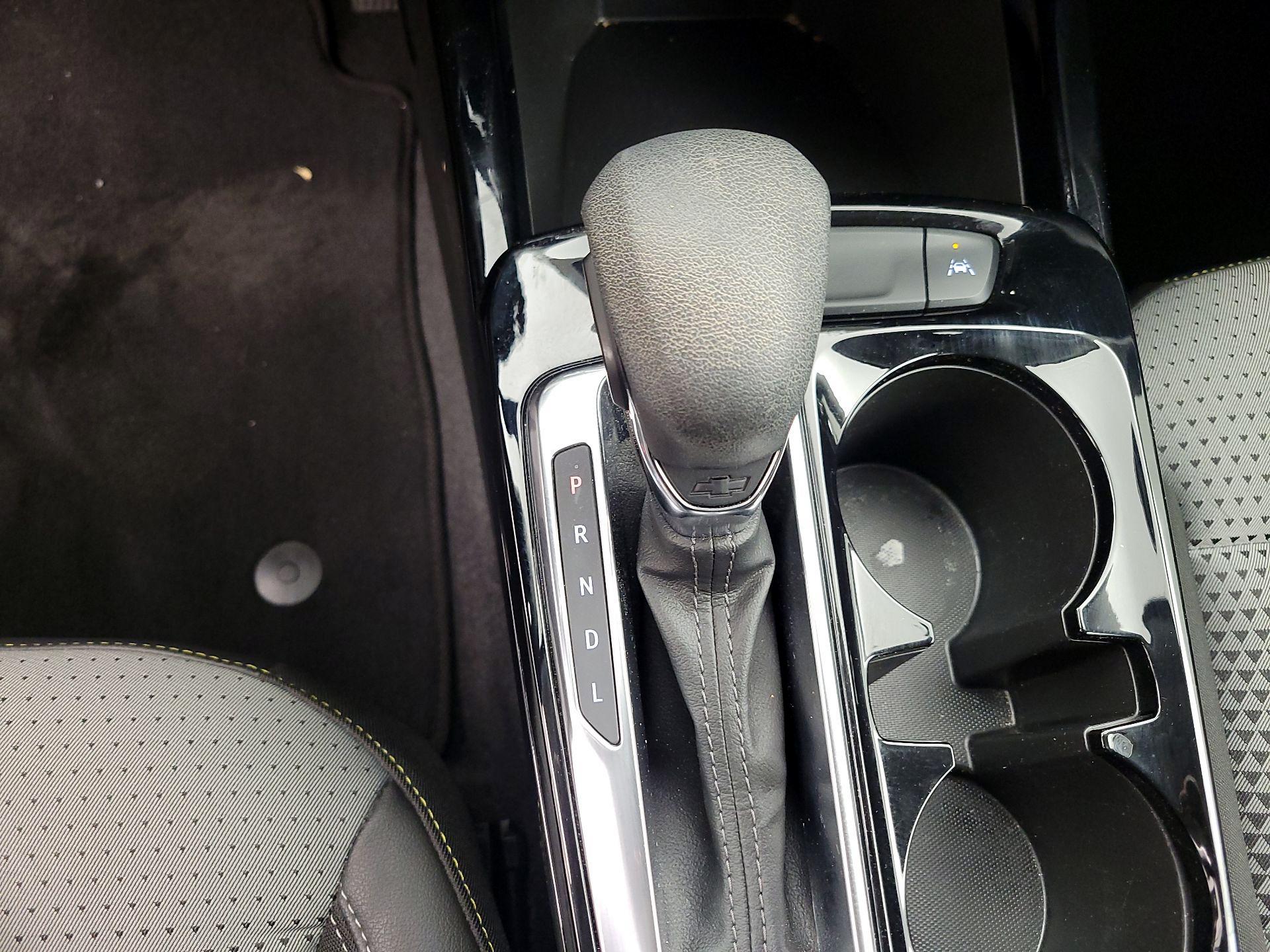 Thumbnail: 2025 Chevrolet Trax - 17