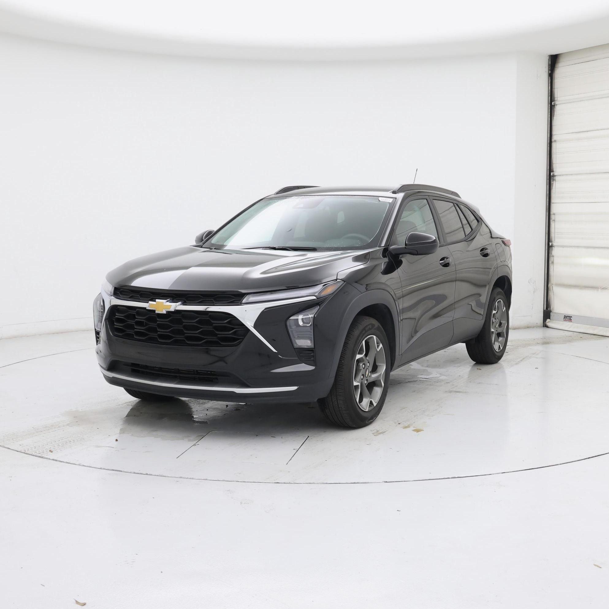 Thumbnail: 2025 Chevrolet Trax - 4