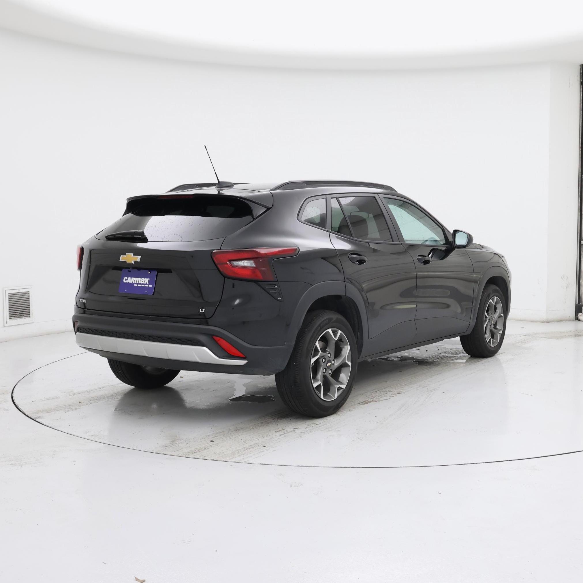 Thumbnail: 2025 Chevrolet Trax - 8