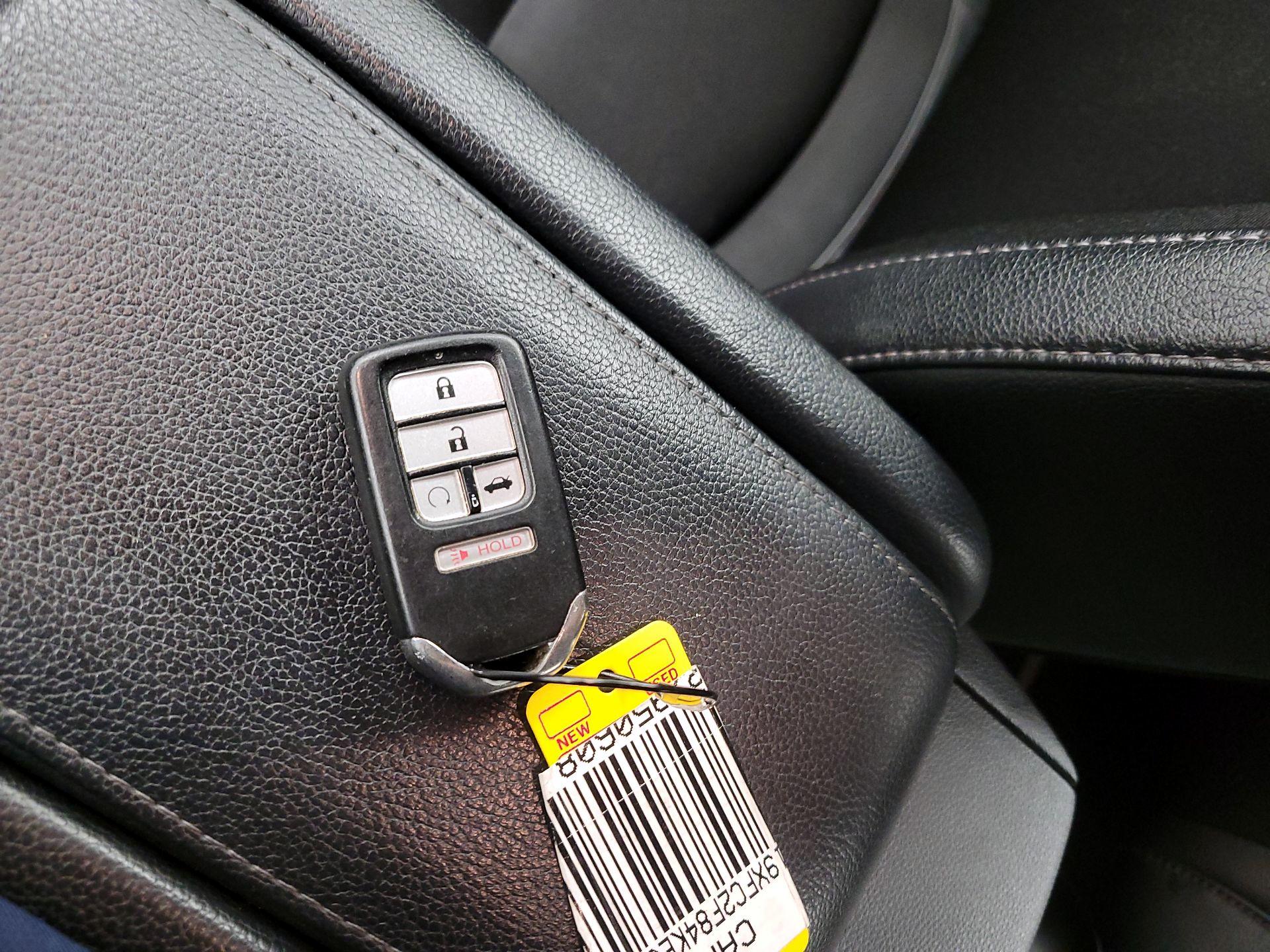 Thumbnail: 2019 Honda Civic - 18