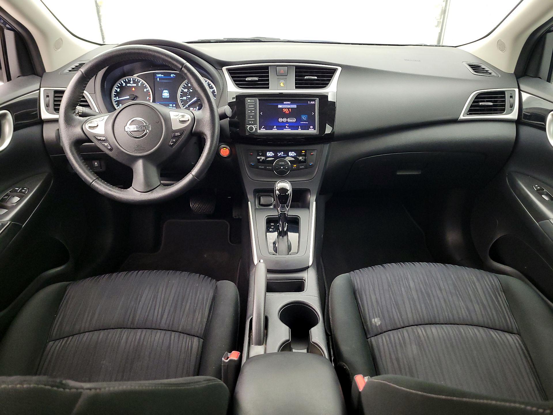 Thumbnail: 2019 Nissan Sentra - 9