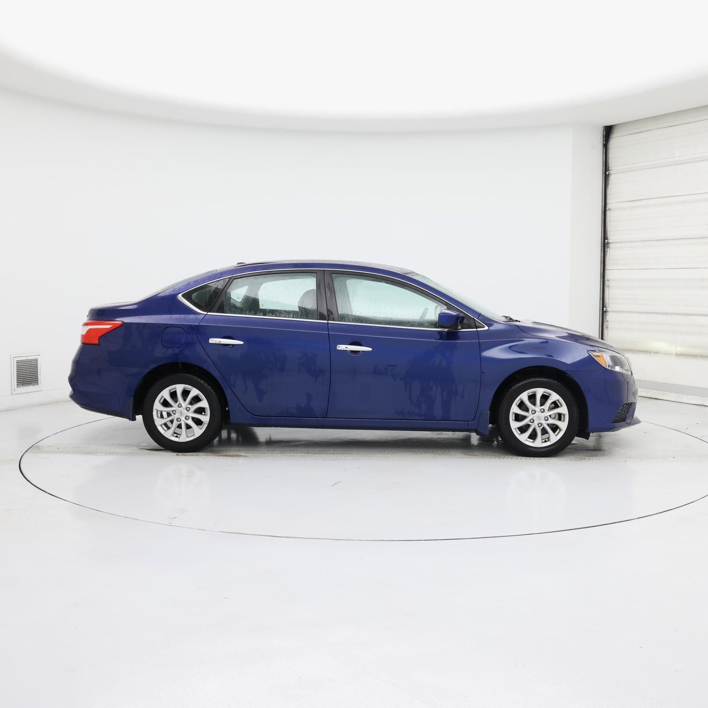 Thumbnail: 2019 Nissan Sentra - 7