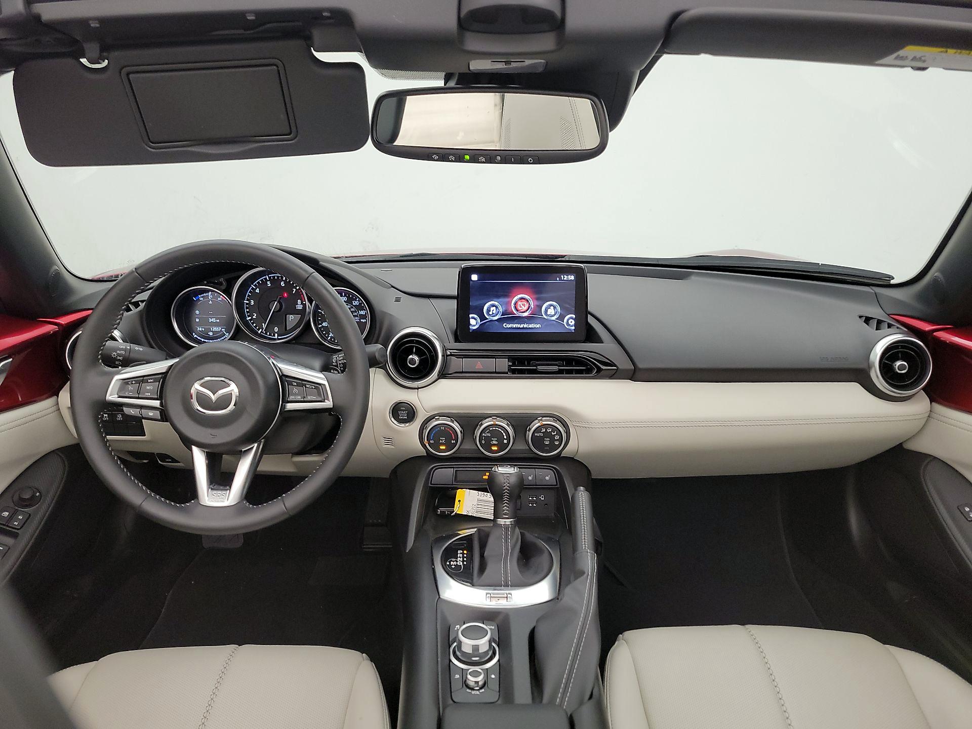 Thumbnail: 2021 Mazda MX-5 Miata - 9