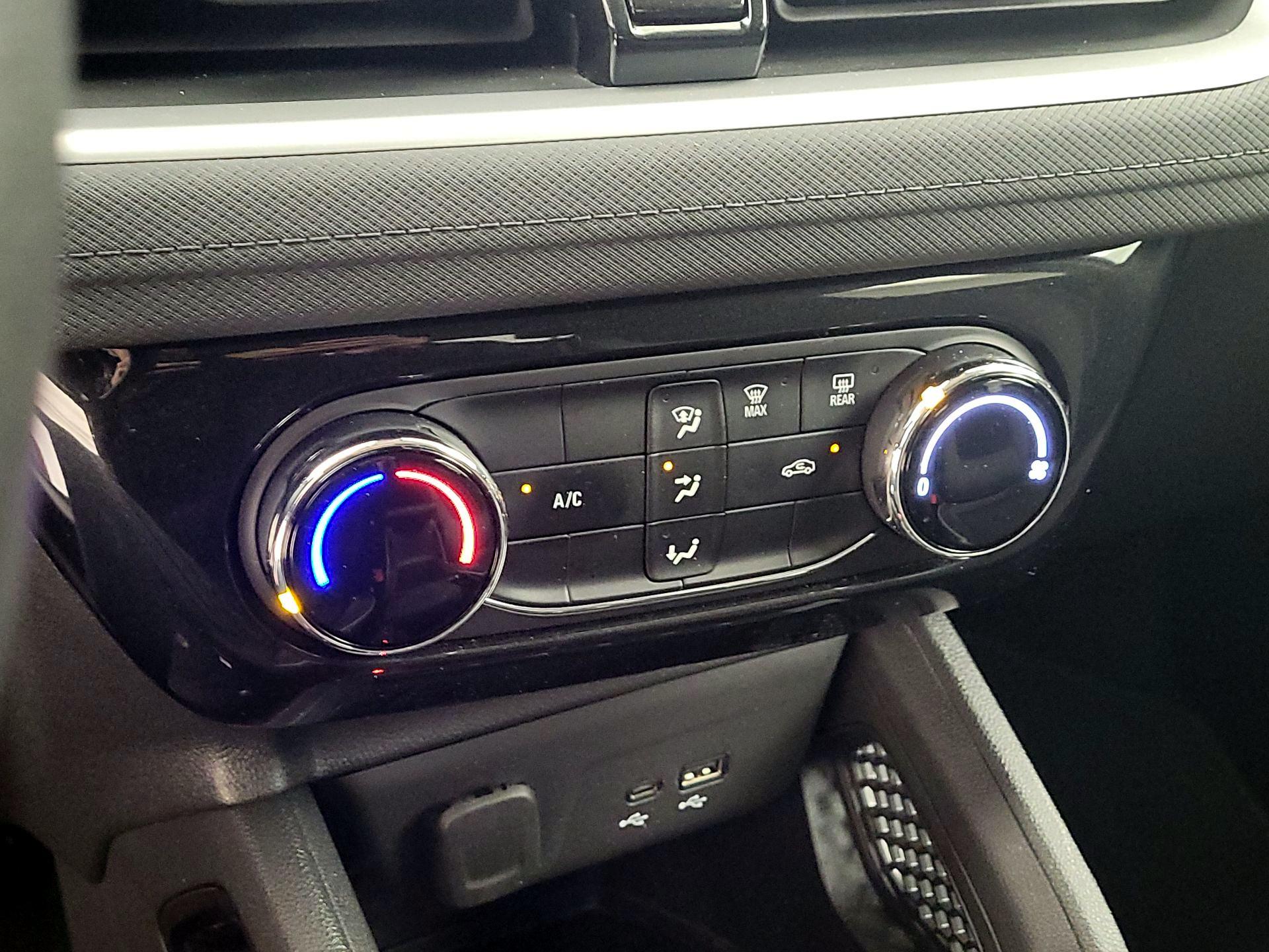 Thumbnail: 2024 Chevrolet TrailBlazer - 16