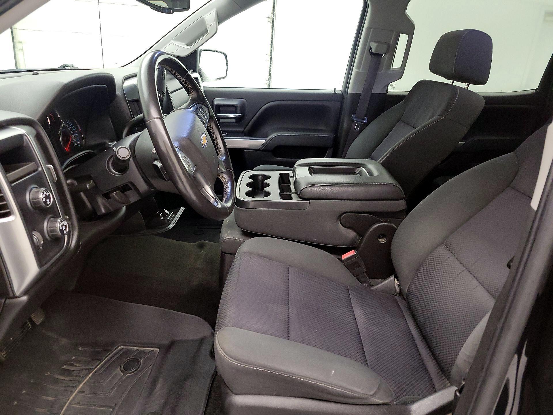 Thumbnail: 2015 Chevrolet Silverado 1500 - 11