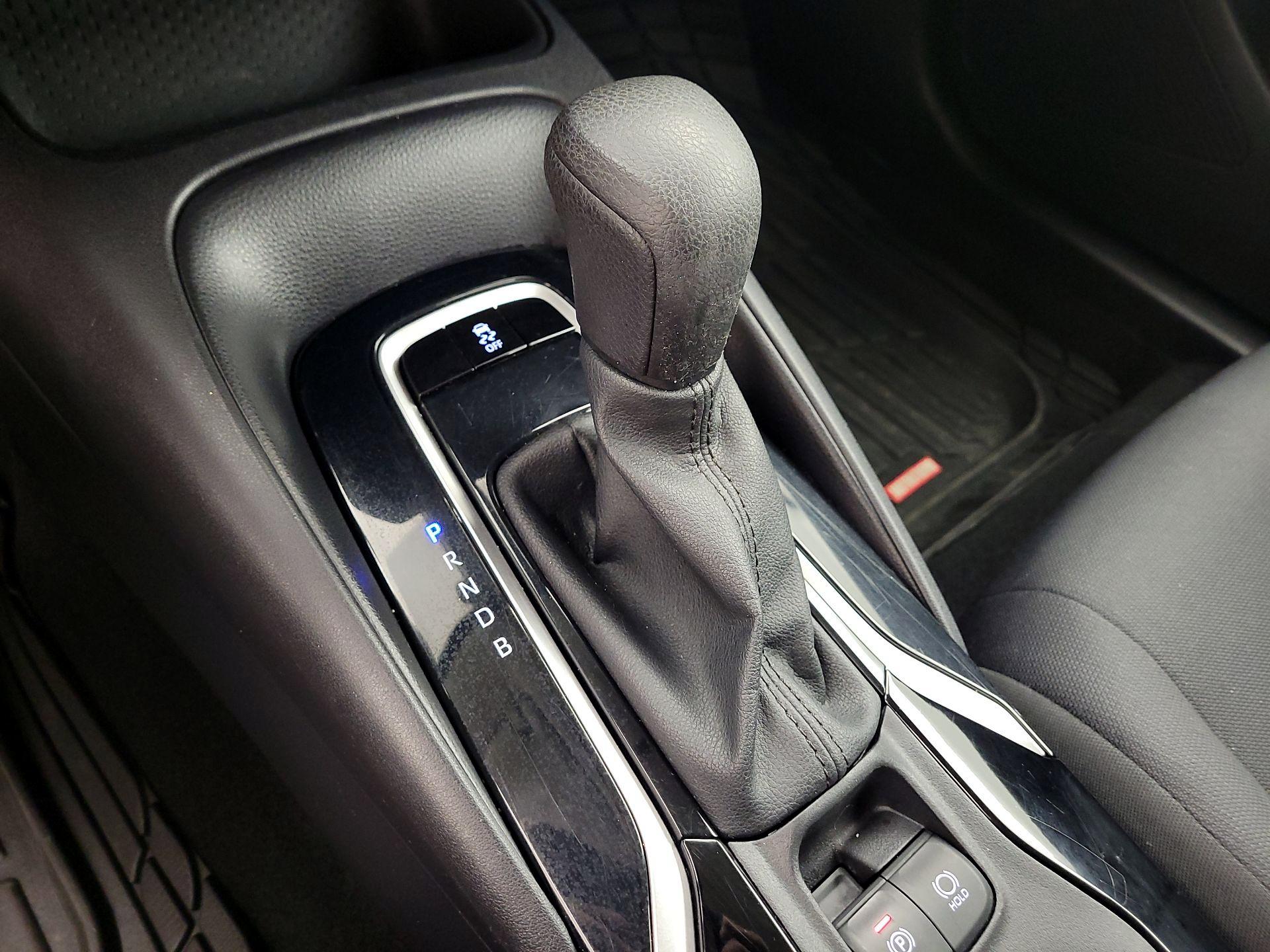 Thumbnail: 2022 Toyota Corolla - 17