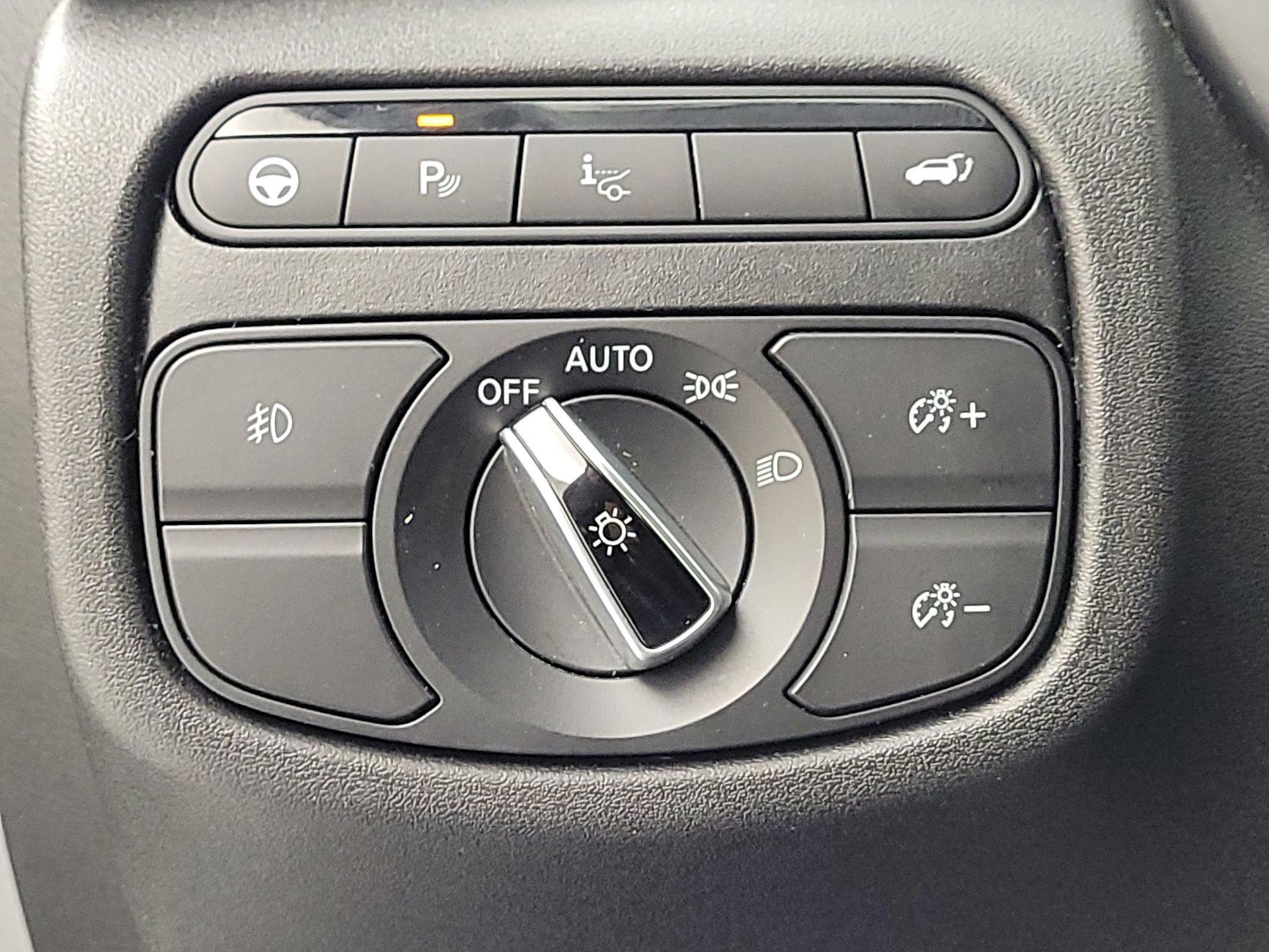 Thumbnail: 2019 INFINITI QX50 - 13