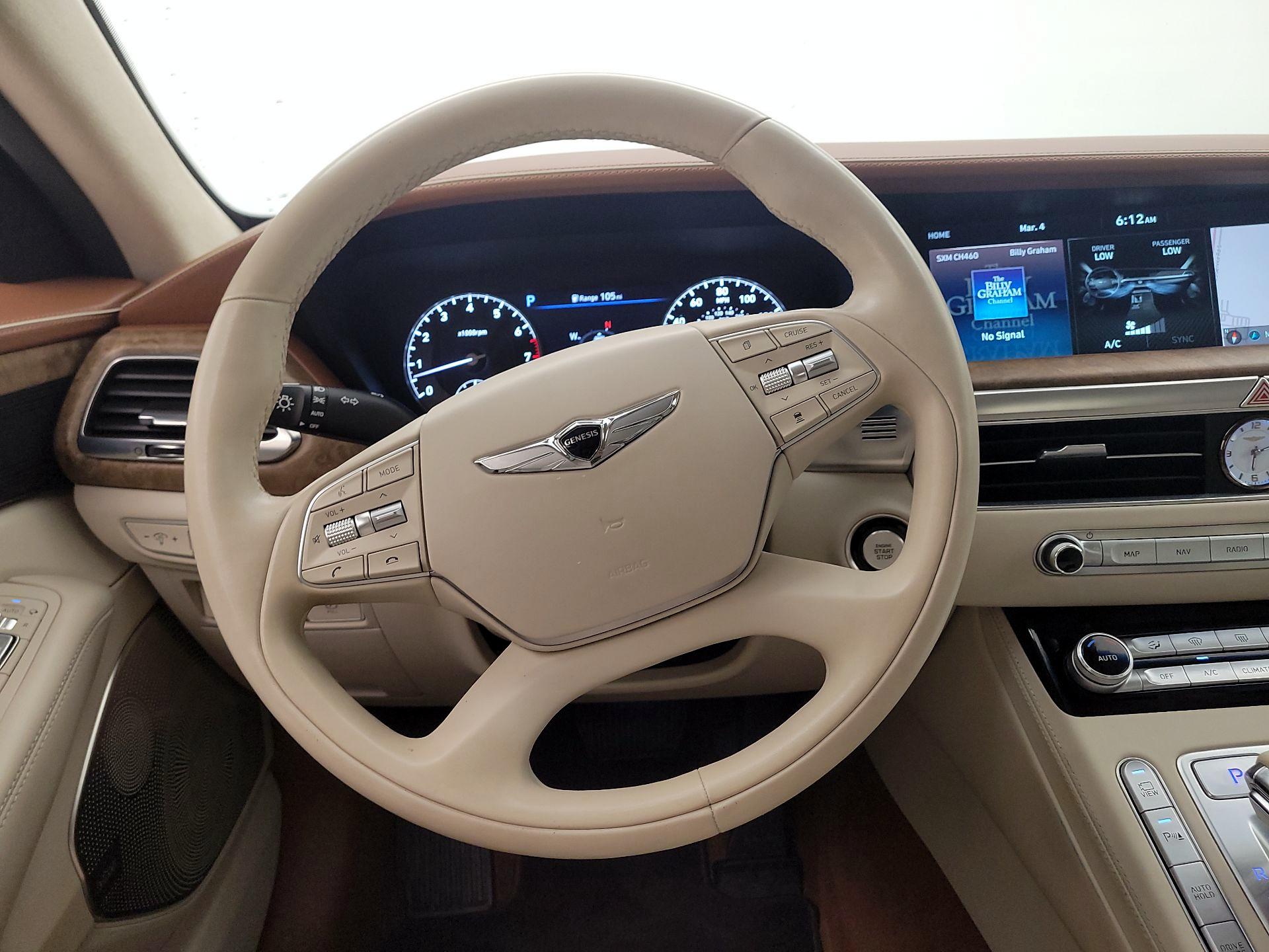 Thumbnail: 2020 Genesis G90 - 10