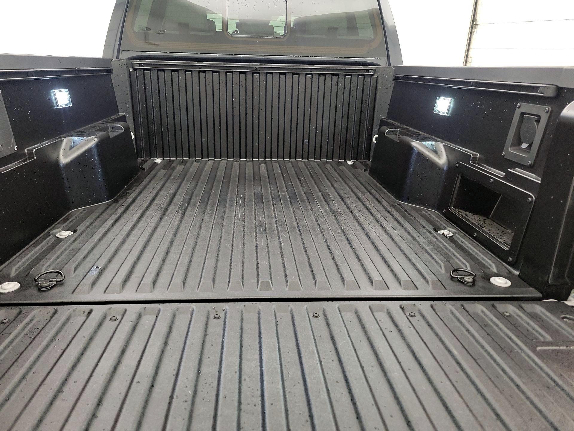 Thumbnail: 2024 Toyota Tacoma - 20