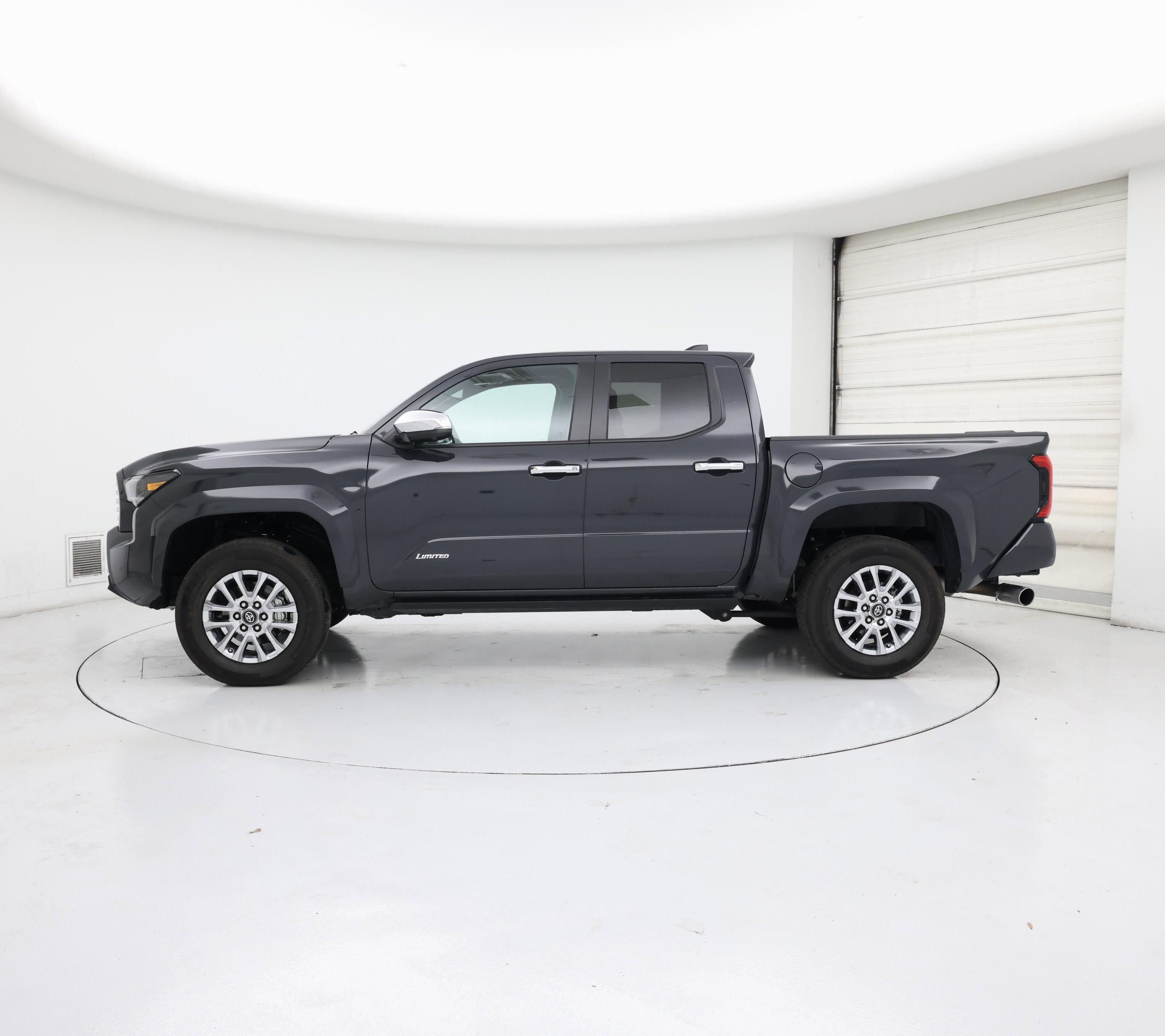 Thumbnail: 2024 Toyota Tacoma - 3