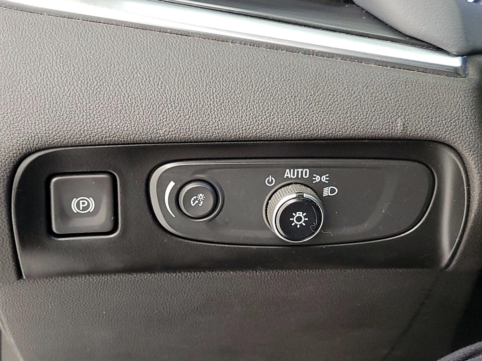 Thumbnail: 2021 Buick Enclave - 13