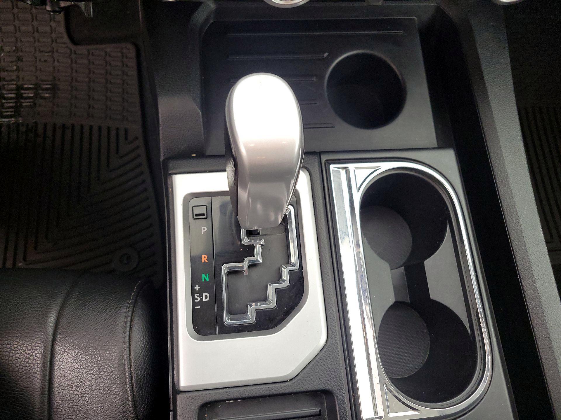 Thumbnail: 2014 Toyota Tundra - 17