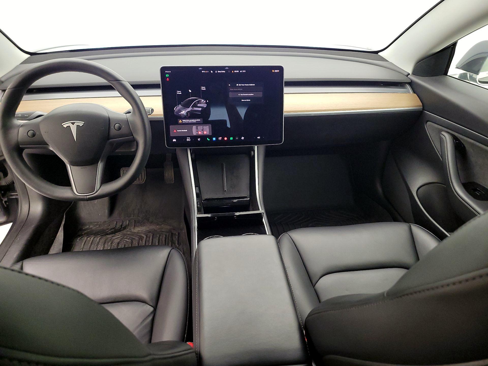 Thumbnail: 2020 Tesla Model 3 - 9