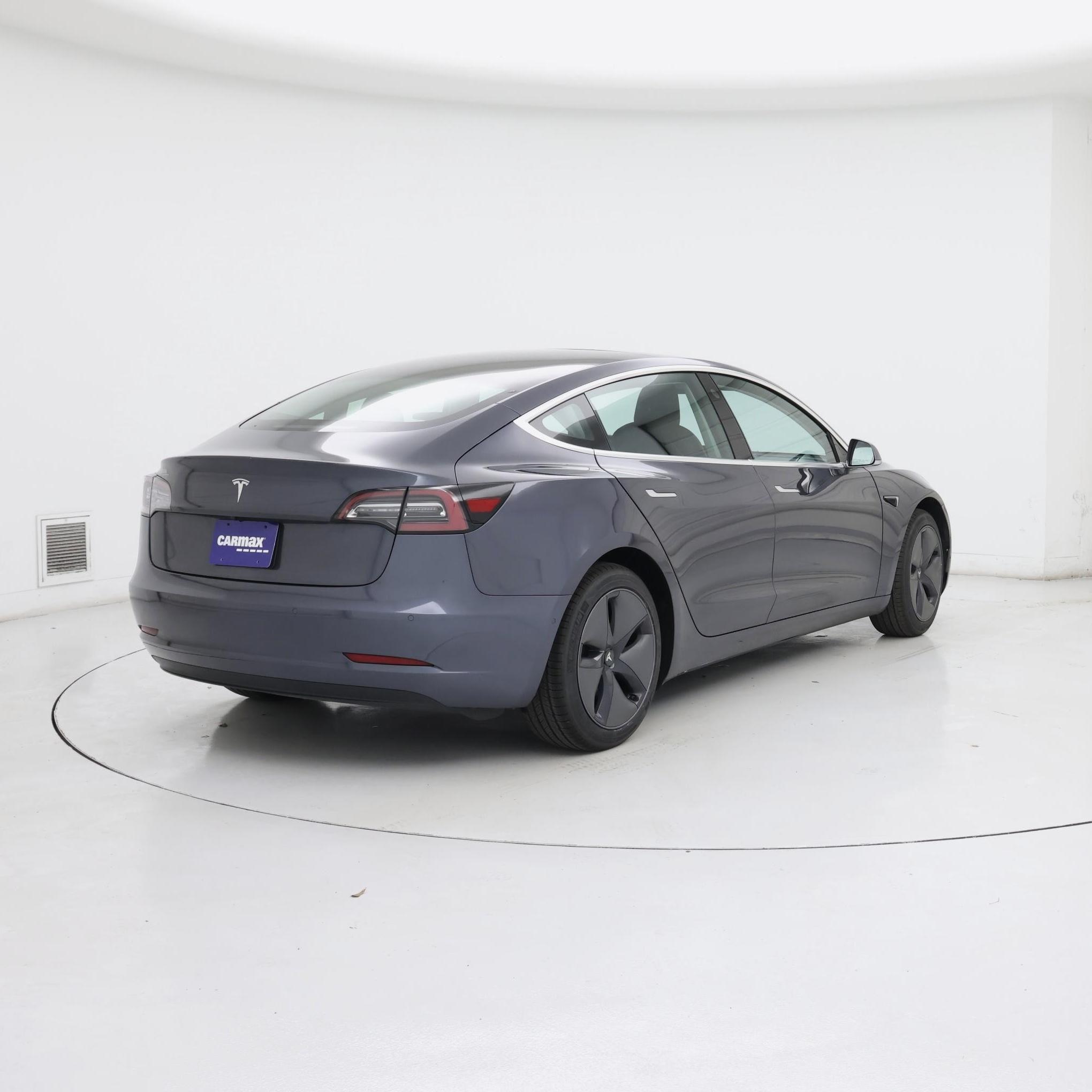 Thumbnail: 2020 Tesla Model 3 - 8