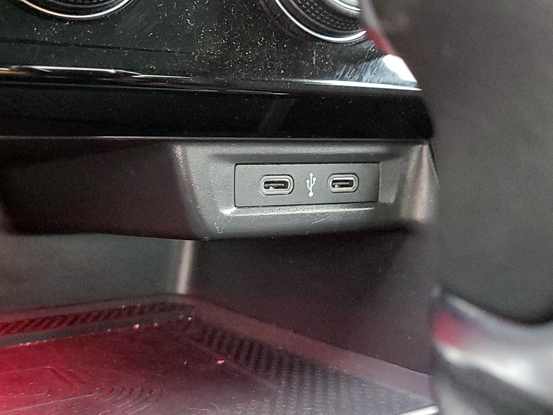 Thumbnail: 2023 Volkswagen Jetta - 18