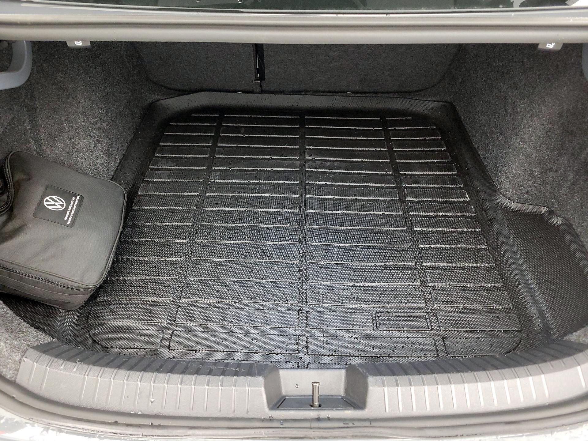 Thumbnail: 2023 Volkswagen Jetta - 20