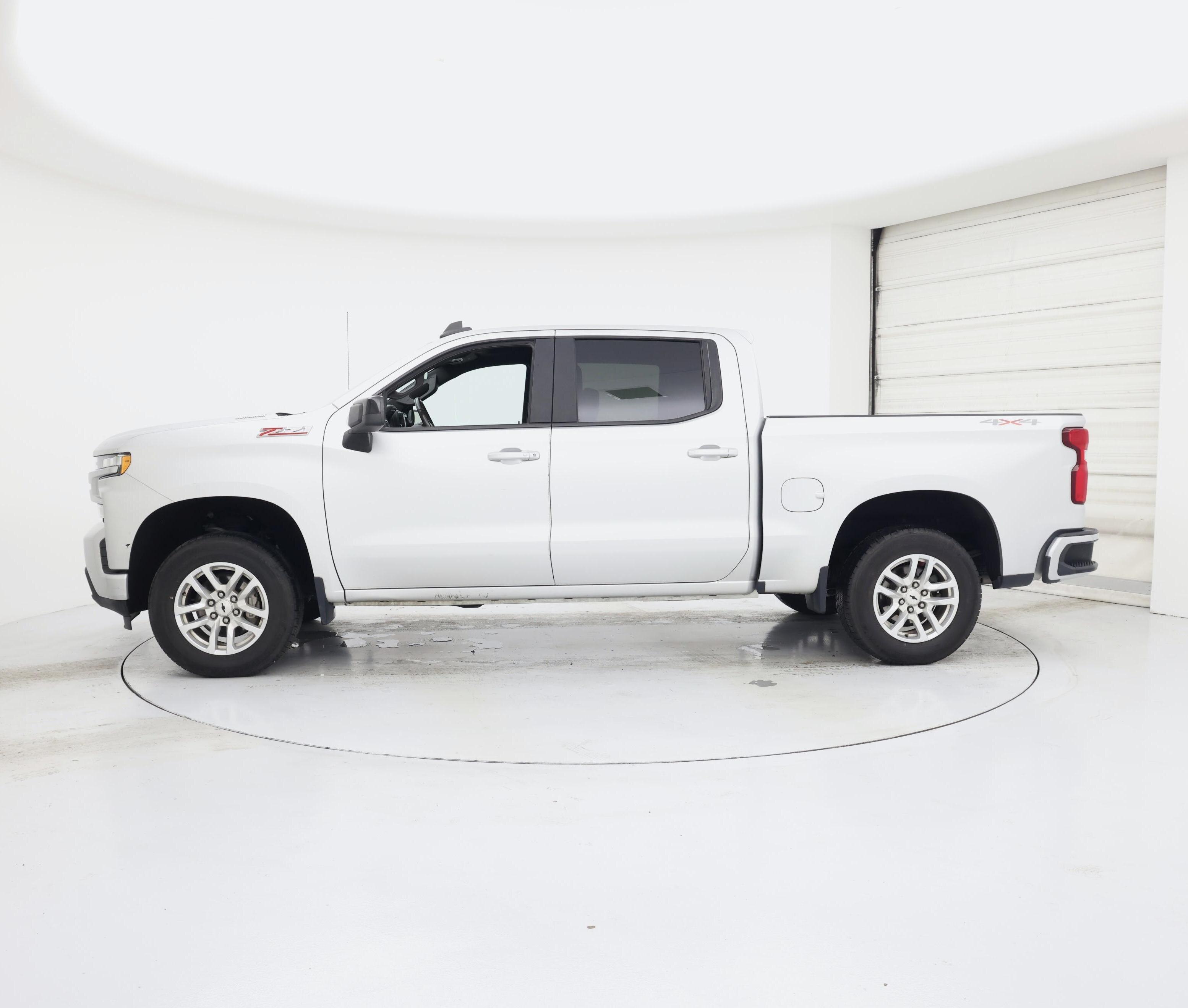 Thumbnail: 2020 Chevrolet Silverado 1500 - 3
